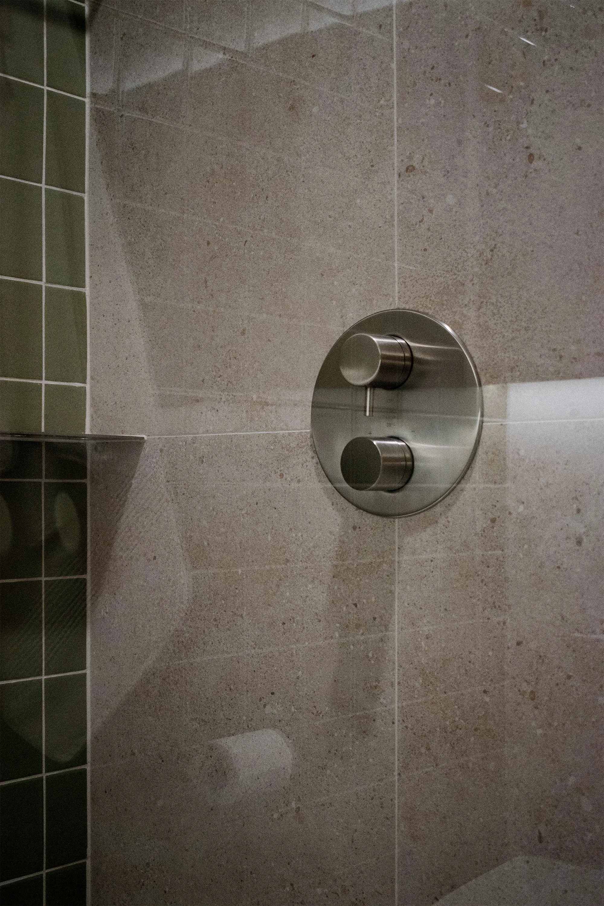 cave_plateau2bath_4a.jpg