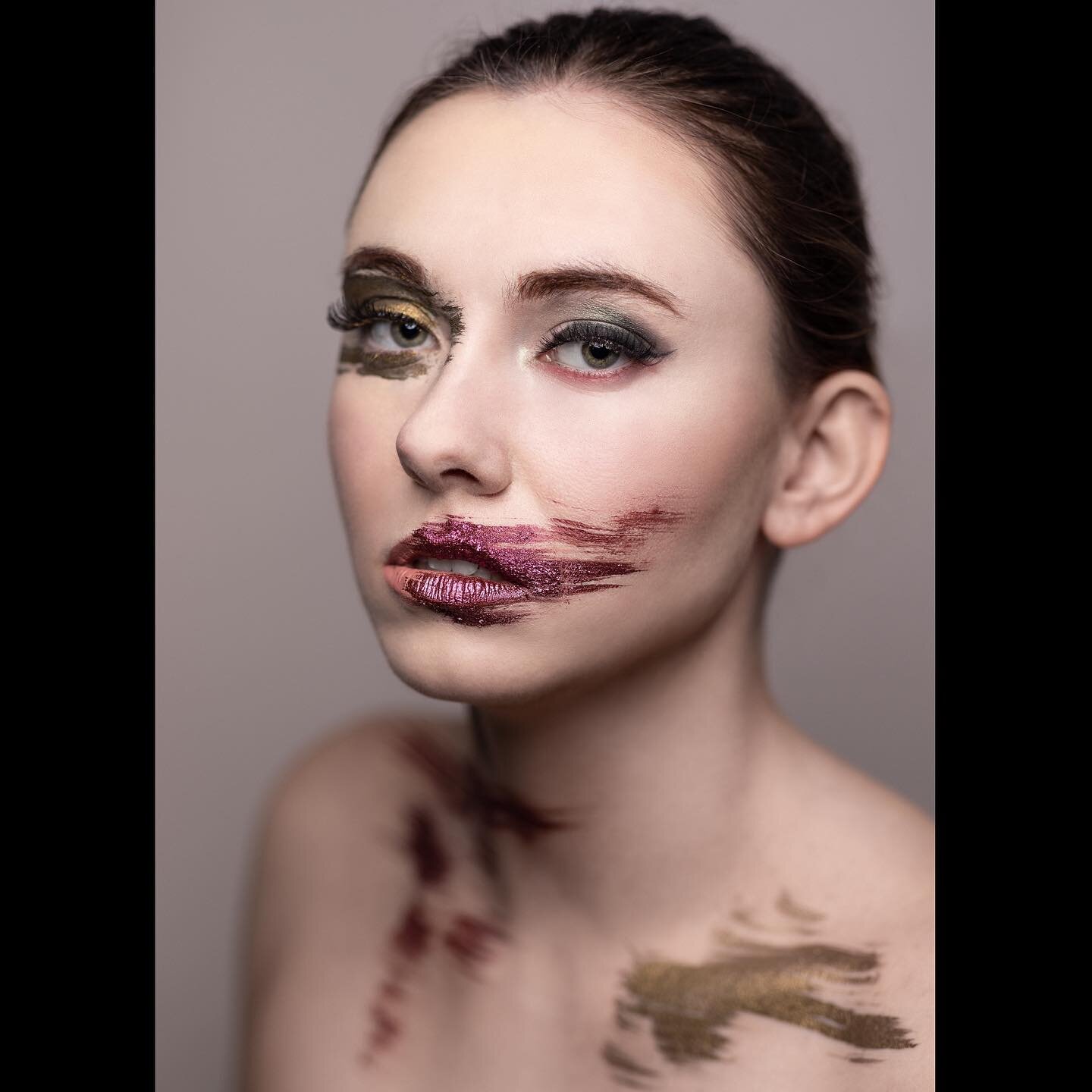 You are a work of art. Not everyone will understand you, but the ones who do will never forget about you. 

Photographer: Jenni Harper Young
Makeup Artist: Matt Goodlett
Model: Olivia Storment

#harperyoungphoto #portraitphotography #portraitphotogra