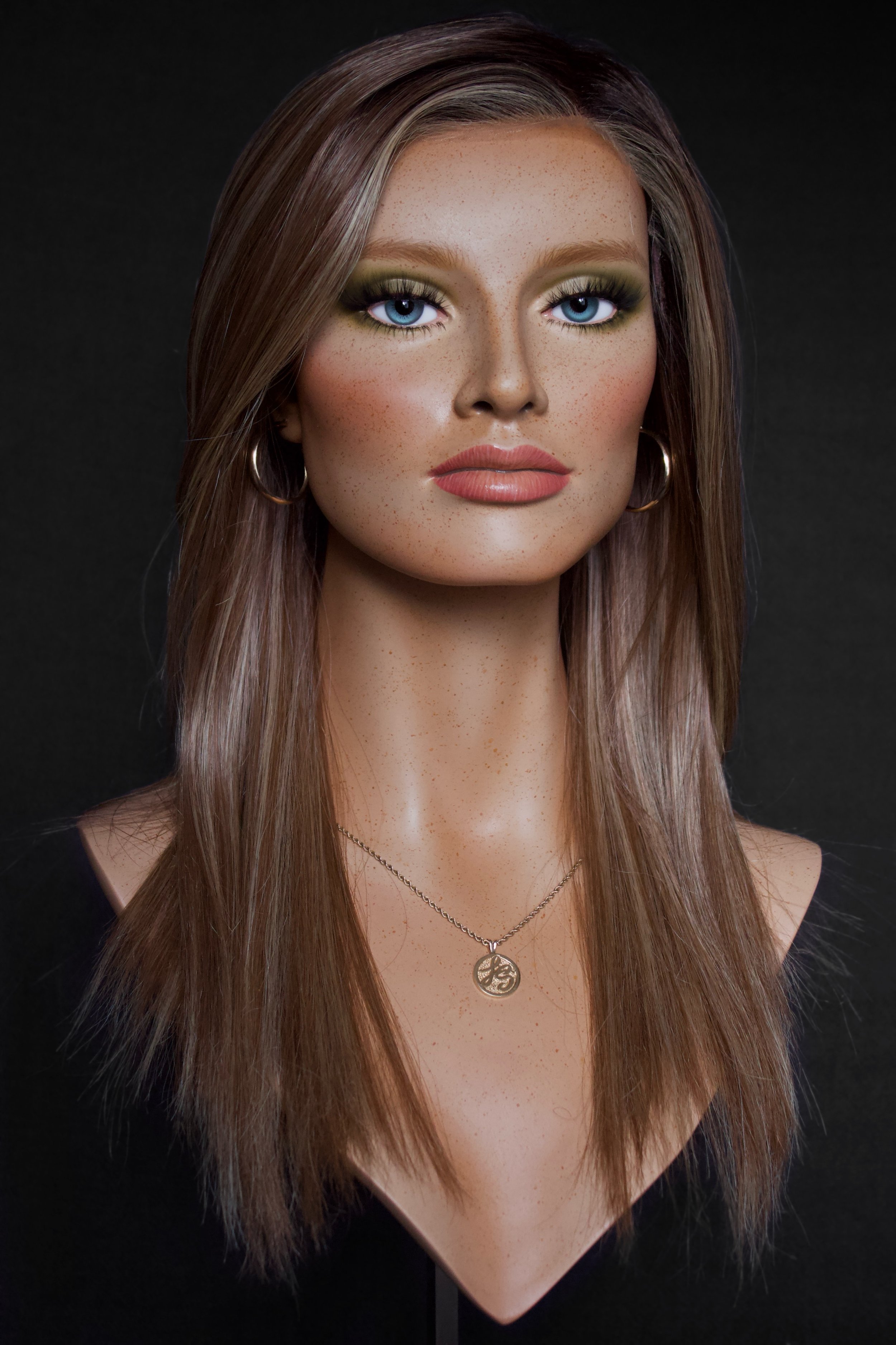 Realistic Female Mannequin Head