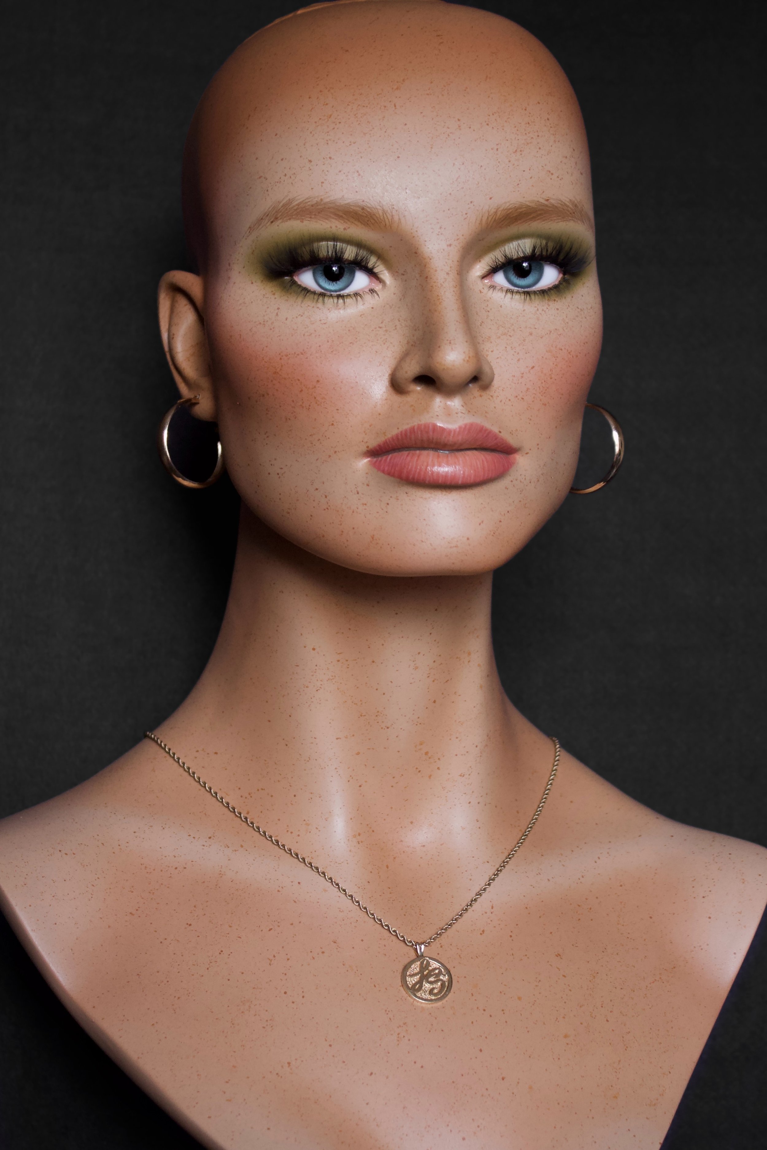 Realistic Female Mannequin Head