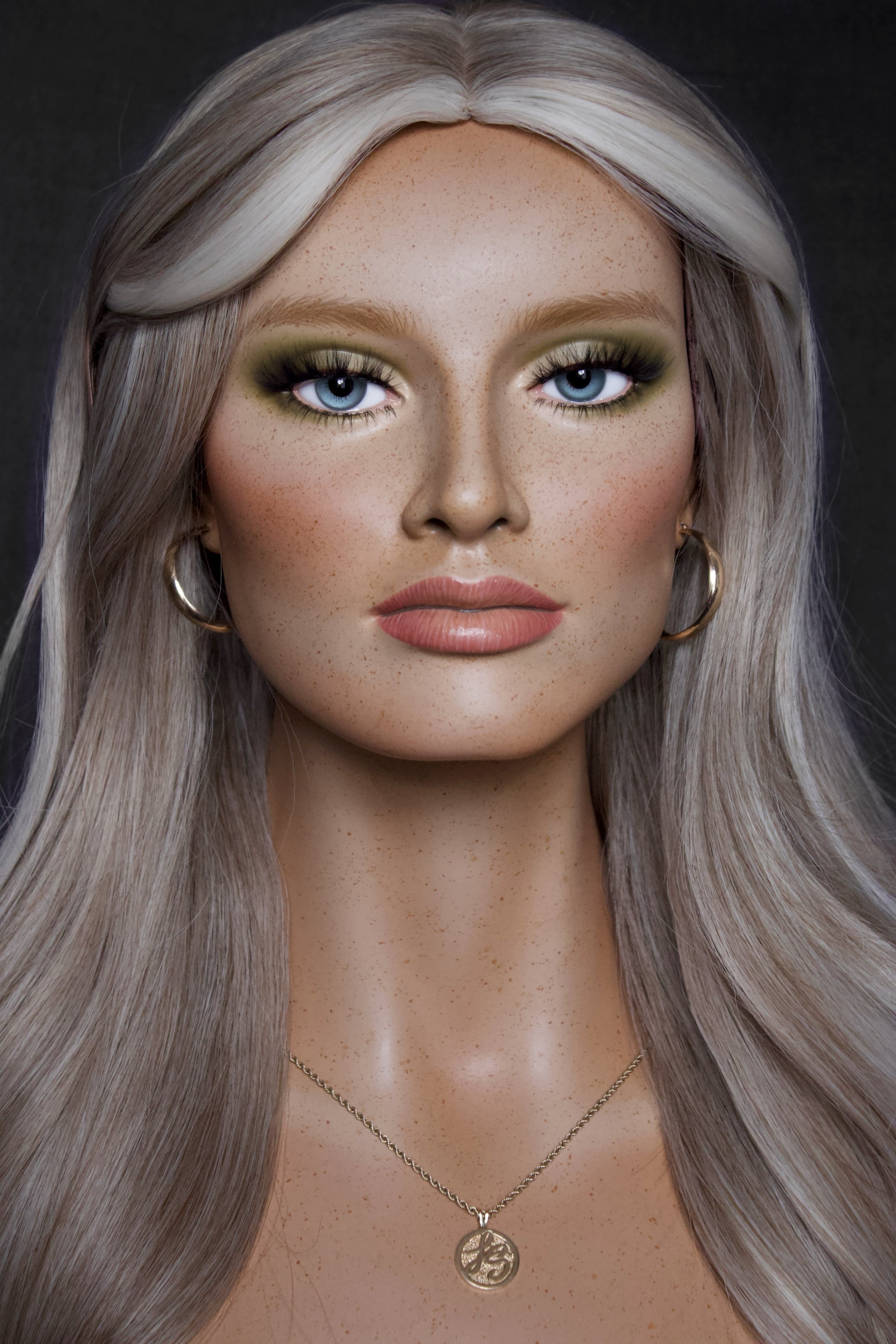 Realistic Female Mannequin Head