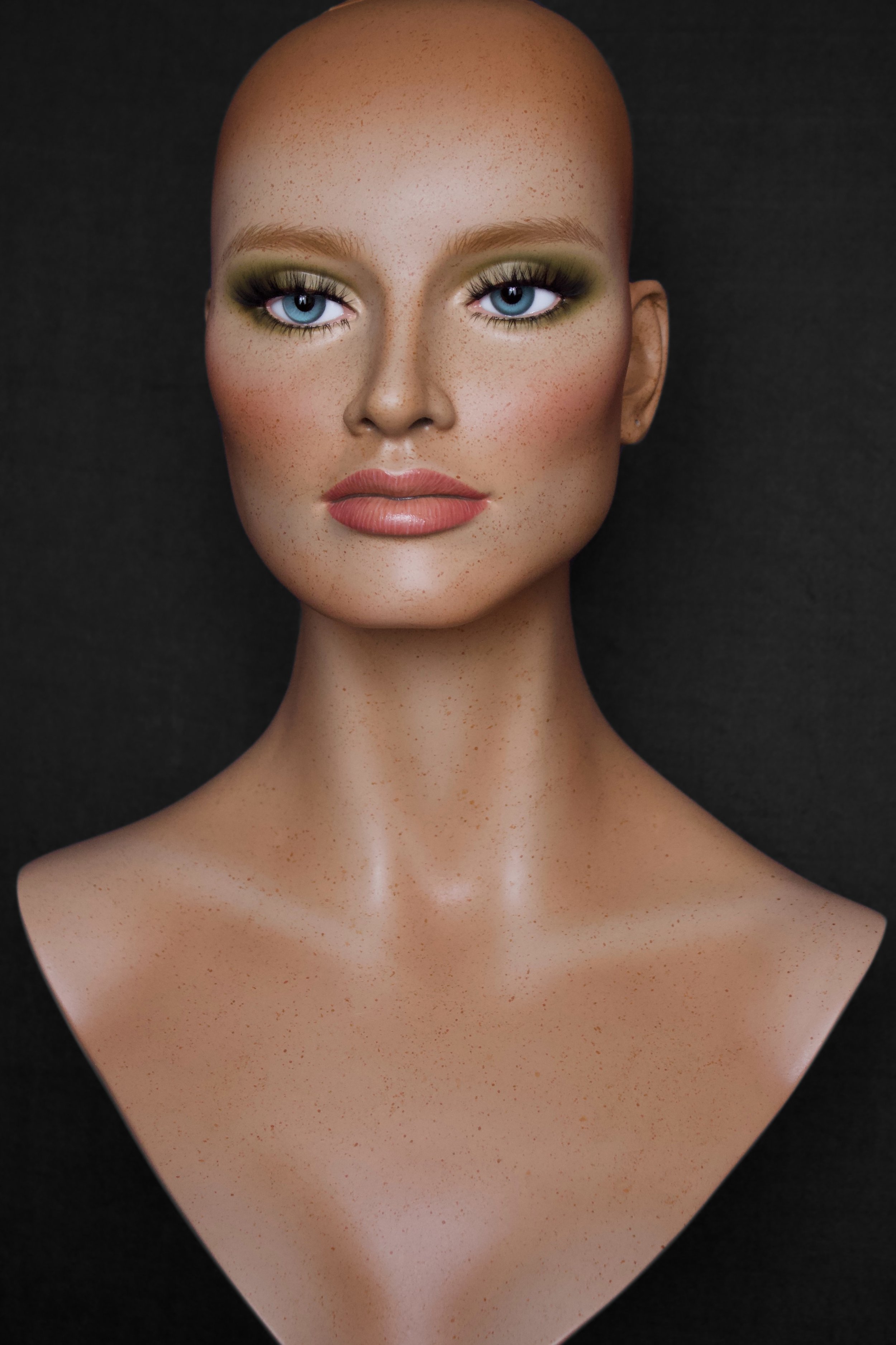 Realistic Female Mannequin Head