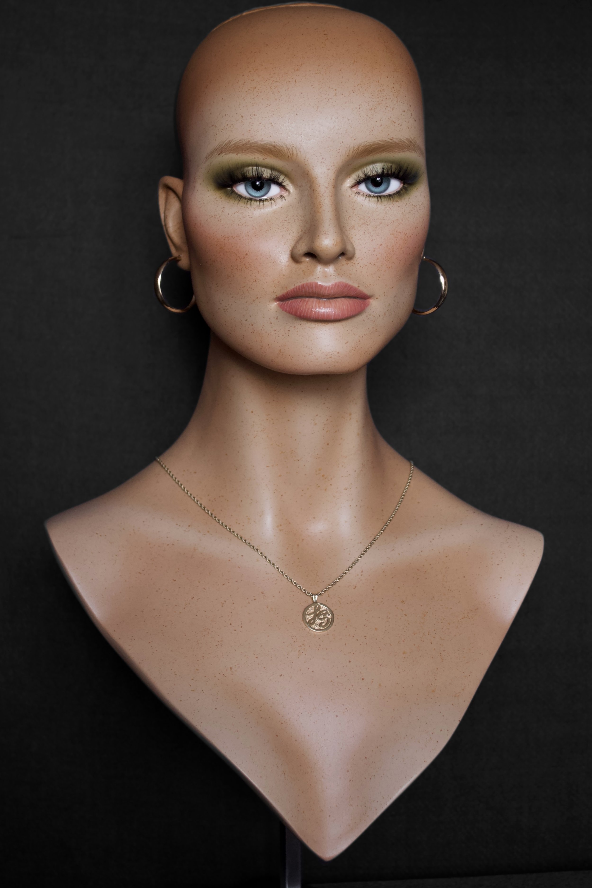Realistic Female Mannequin Head