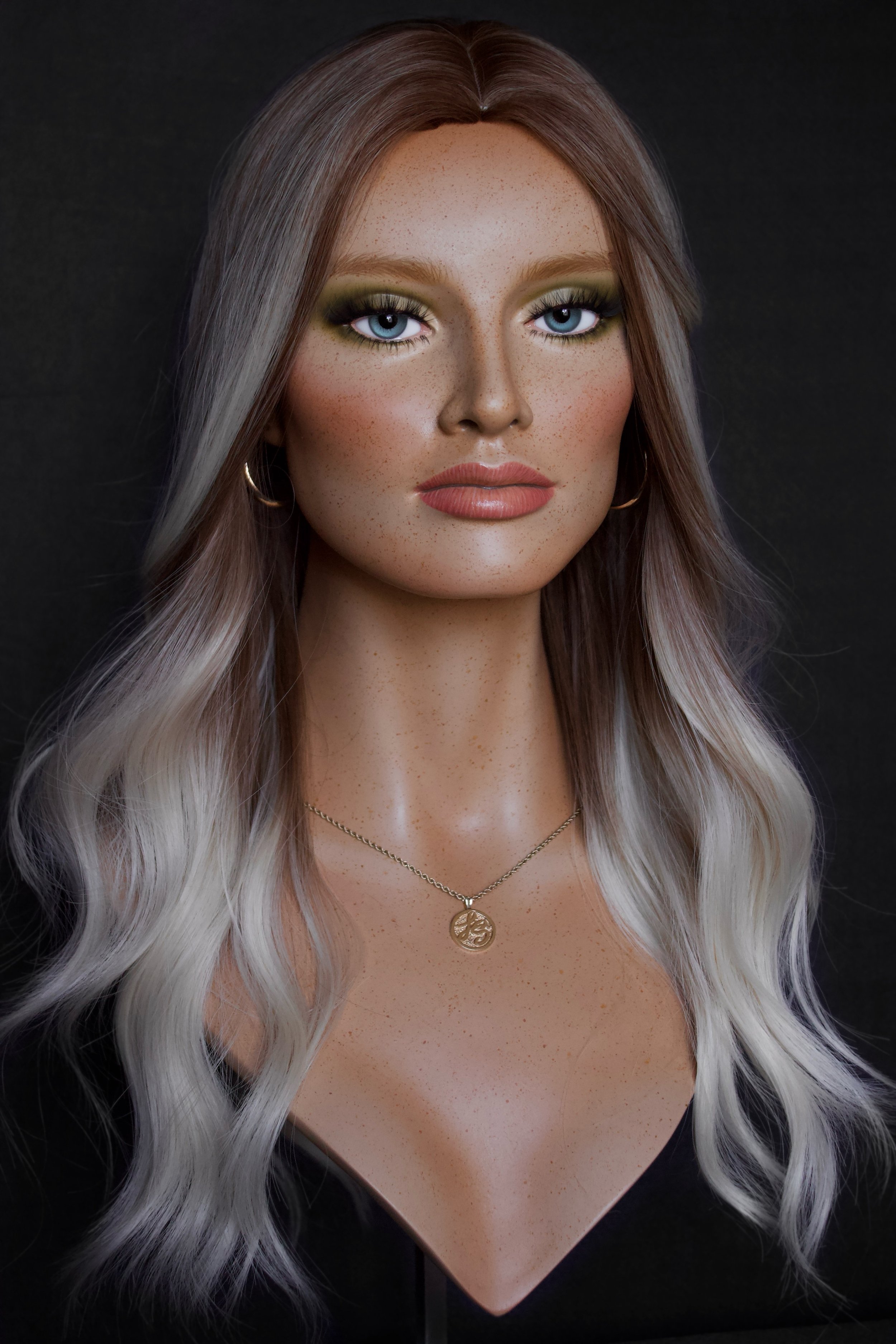 Realistic Female Mannequin Head