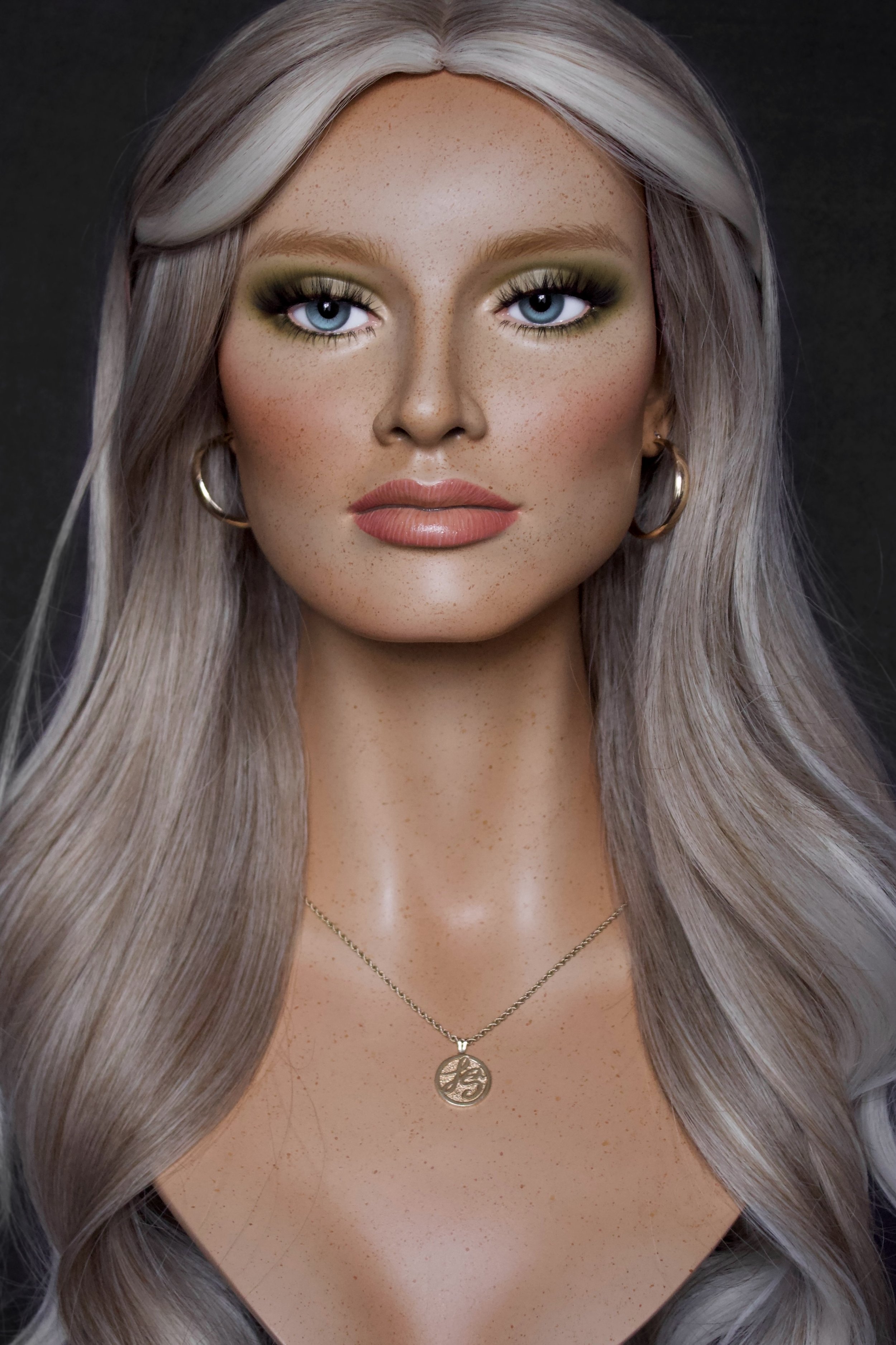 Realistic Female Mannequin Head