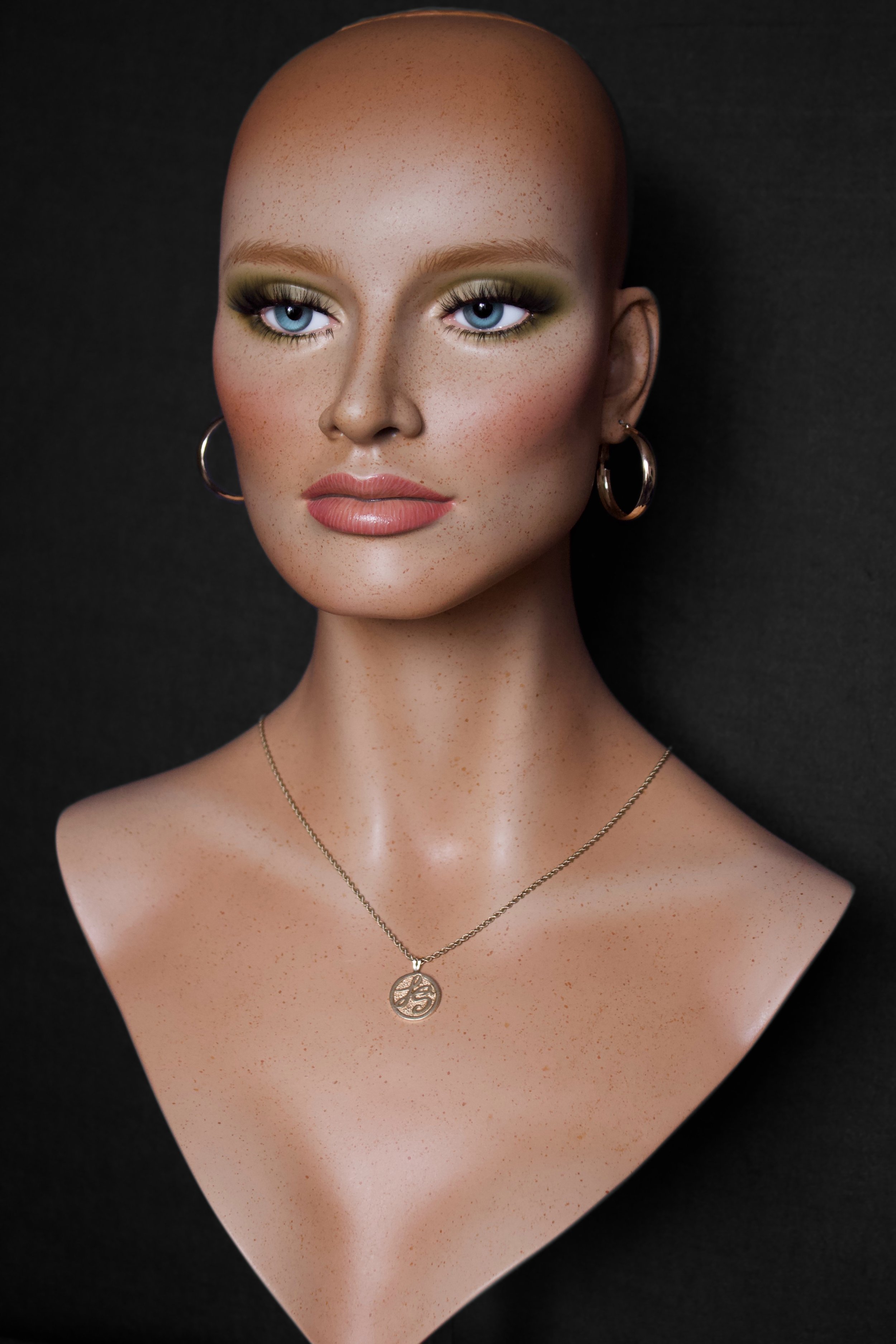 Realistic Female Mannequin Head