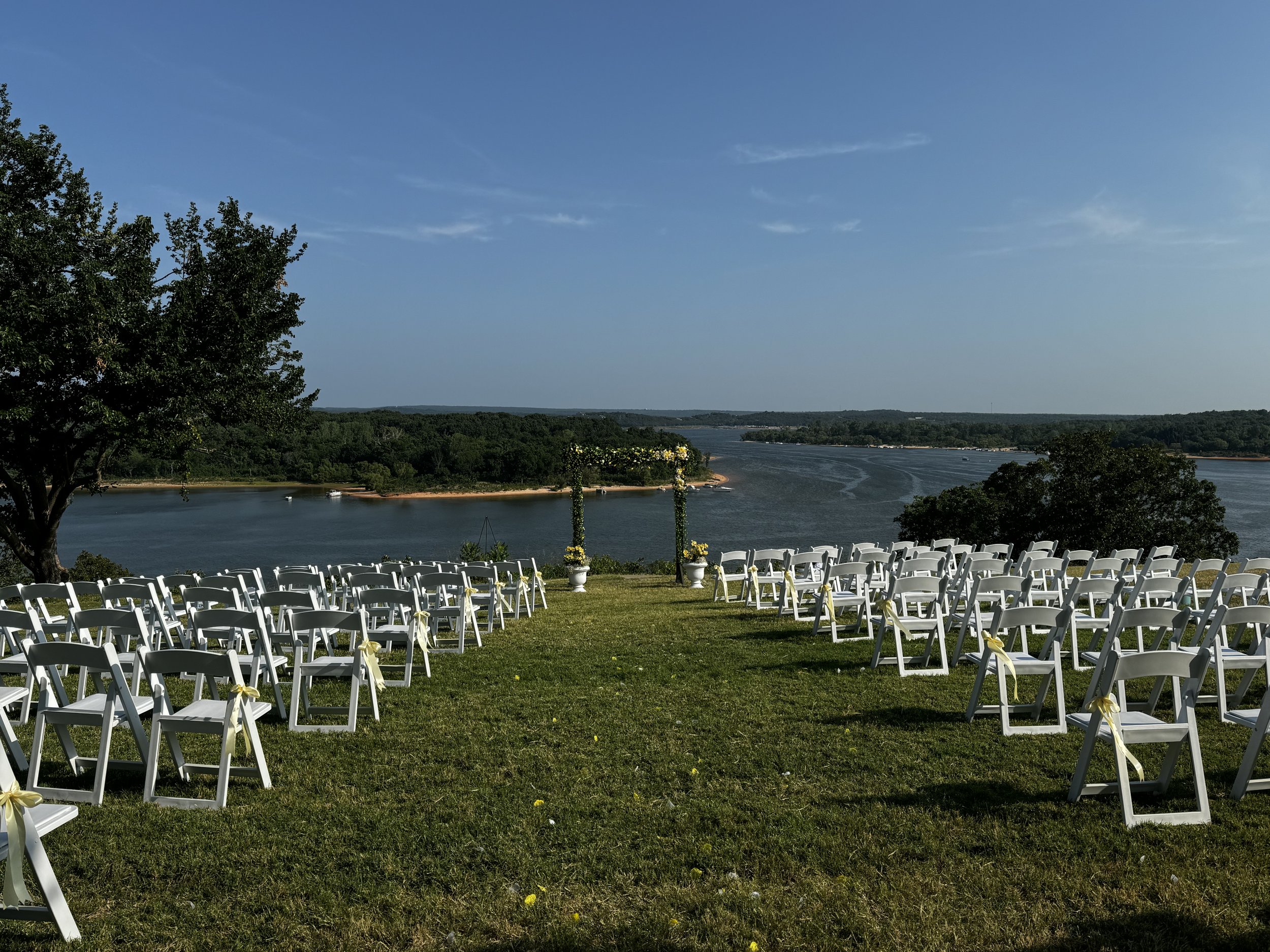 Modern Tulsa Wedding Venues | Keystone Lake Wedding Venue in Oklahoma Modern Tulsa Wedding Venues | Keystone Lake Wedding Venue in Oklahoma