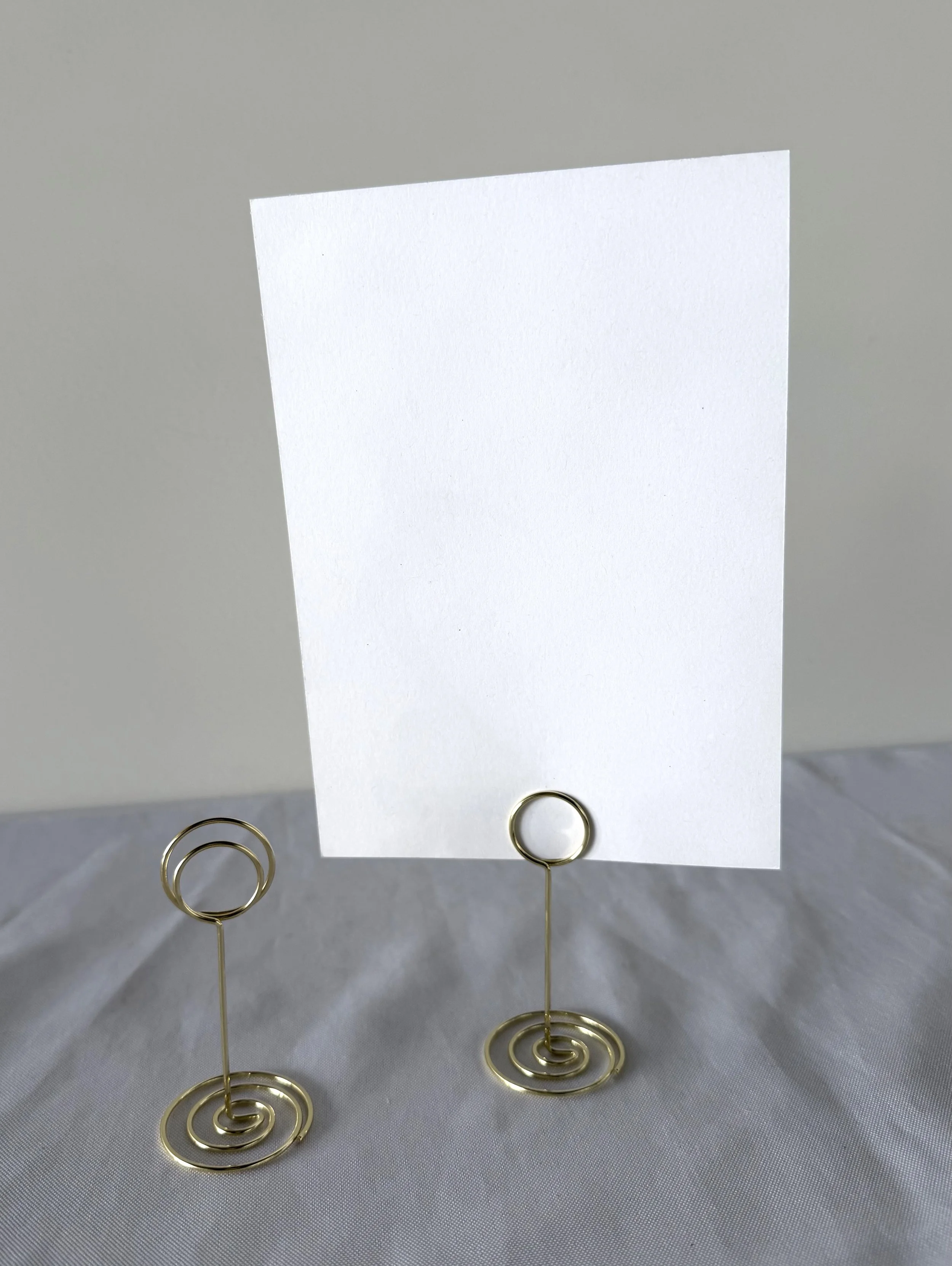 Gold Circle - Table Clips - 15 Available