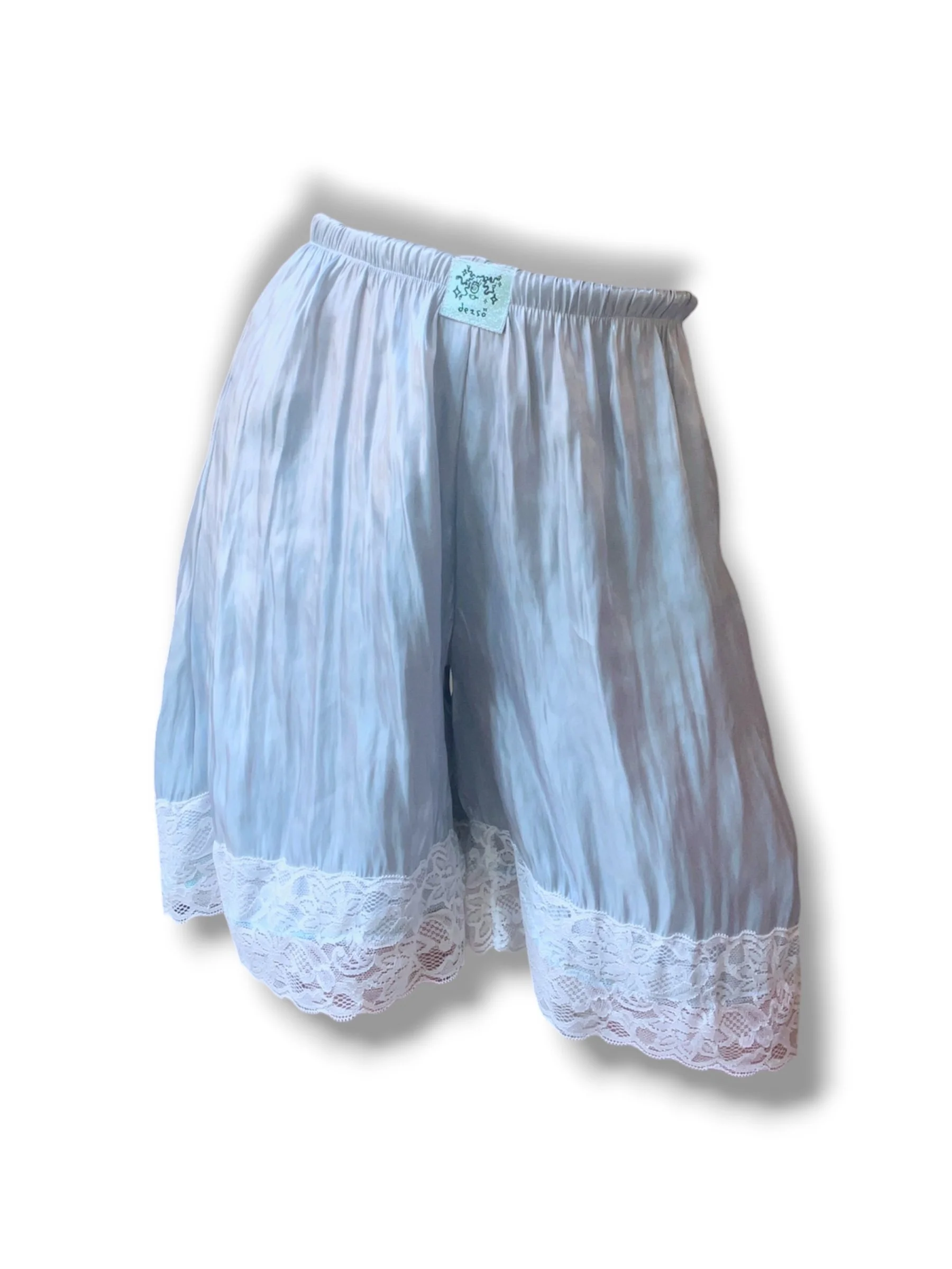 river lace shorts