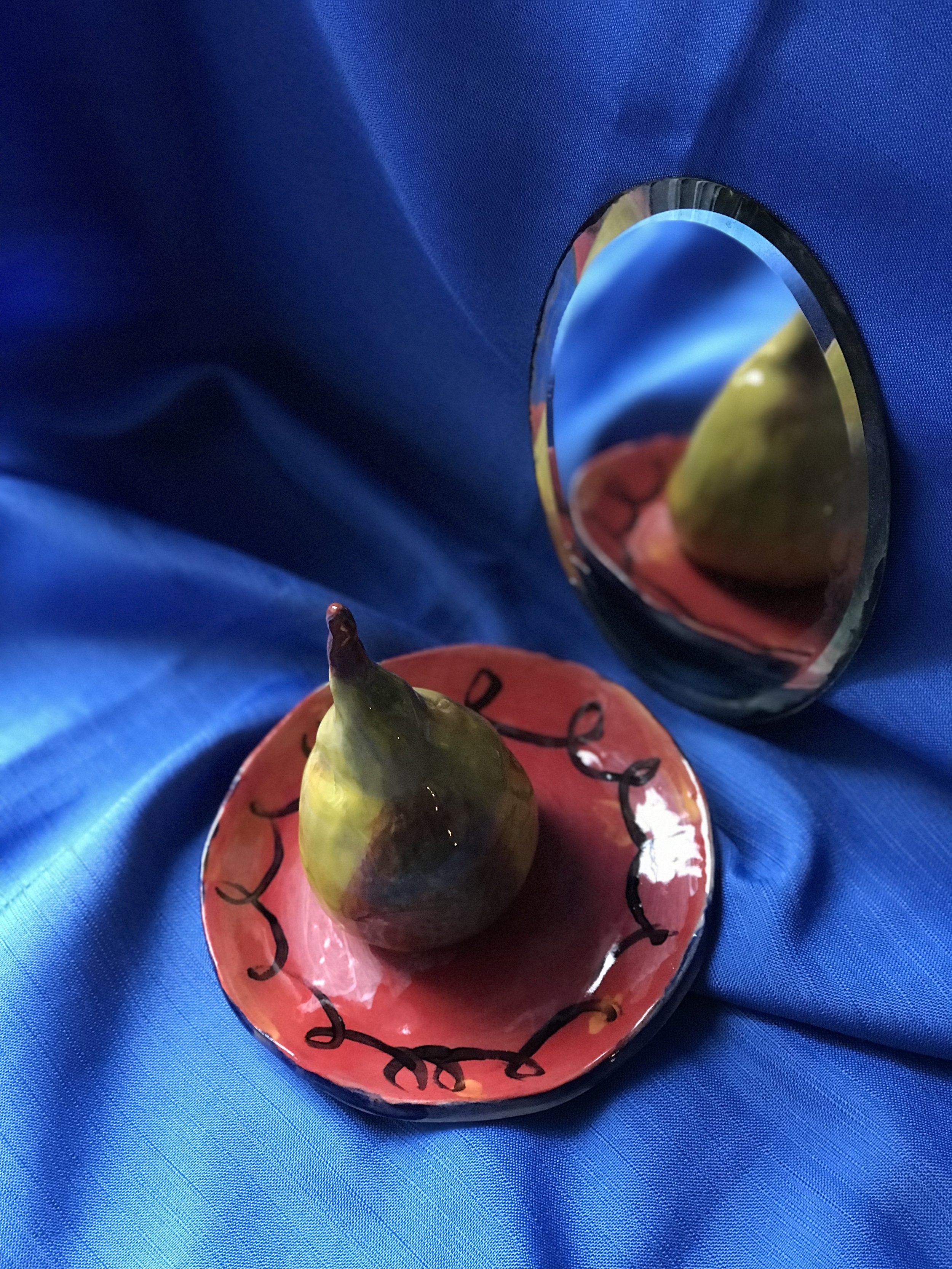 Self-conscious Moldy Pear