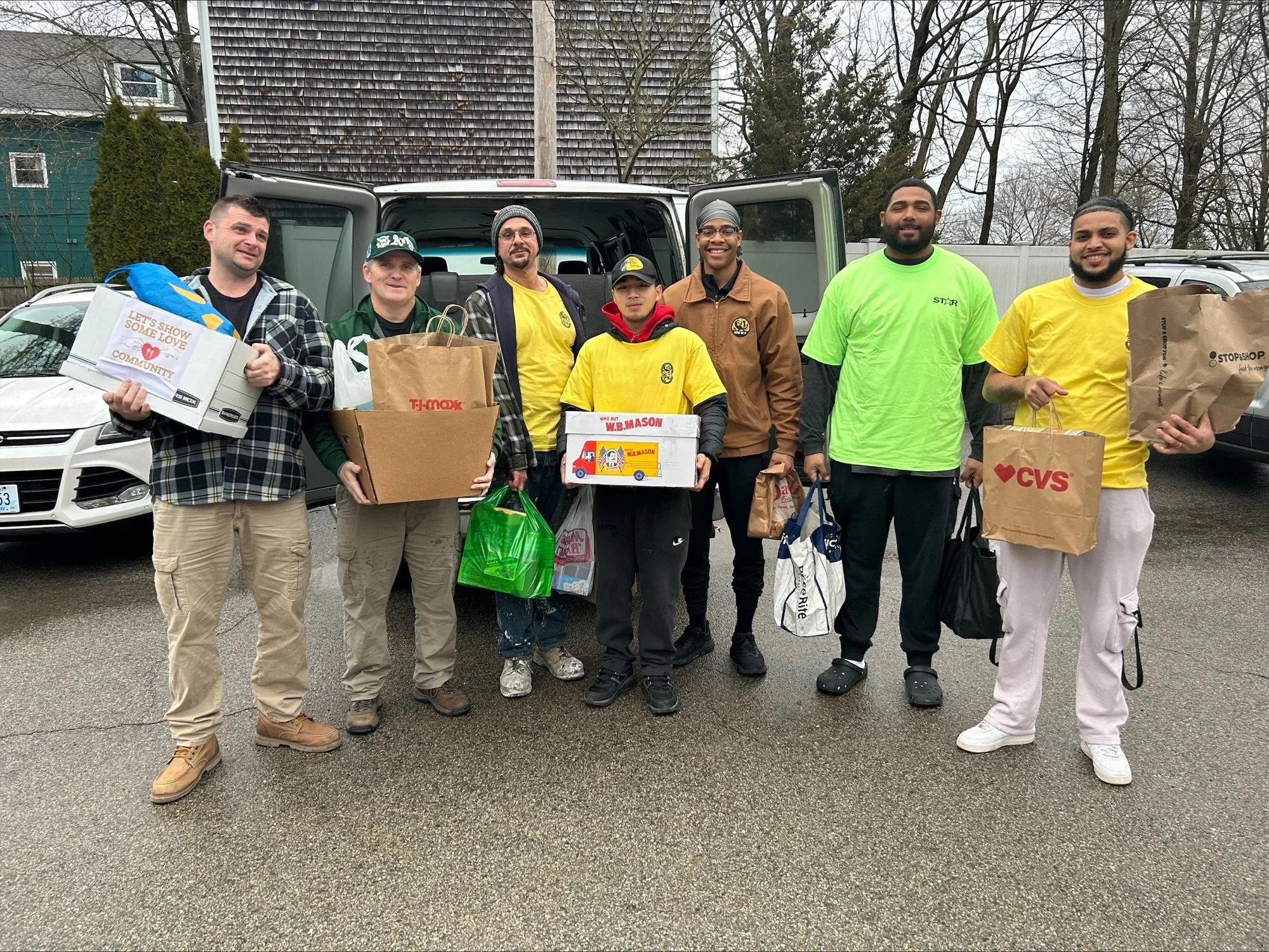 Union Love on the Ground: DC 11 Food Drives in CT &amp; RI