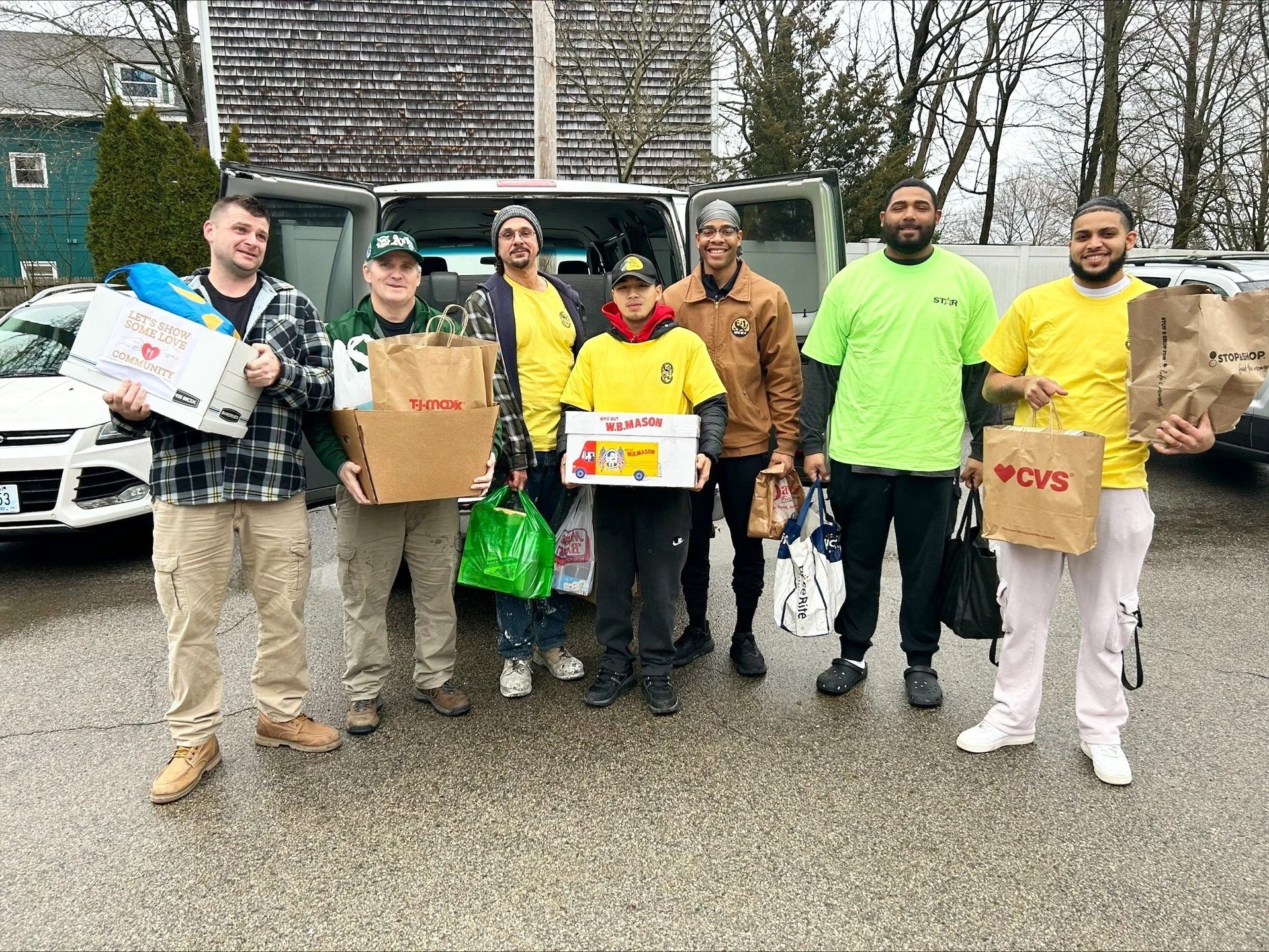 Union love on the ground 💛✊

This winter, DC 11 members stepped up in a big way:

🛍️ donating 250 lbs of food to Amazing Grace Food Pantry in CT 
🚚 two car-full drop-offs to House of Hope in RI

At a time when SNAP benefits were slashed and our ne