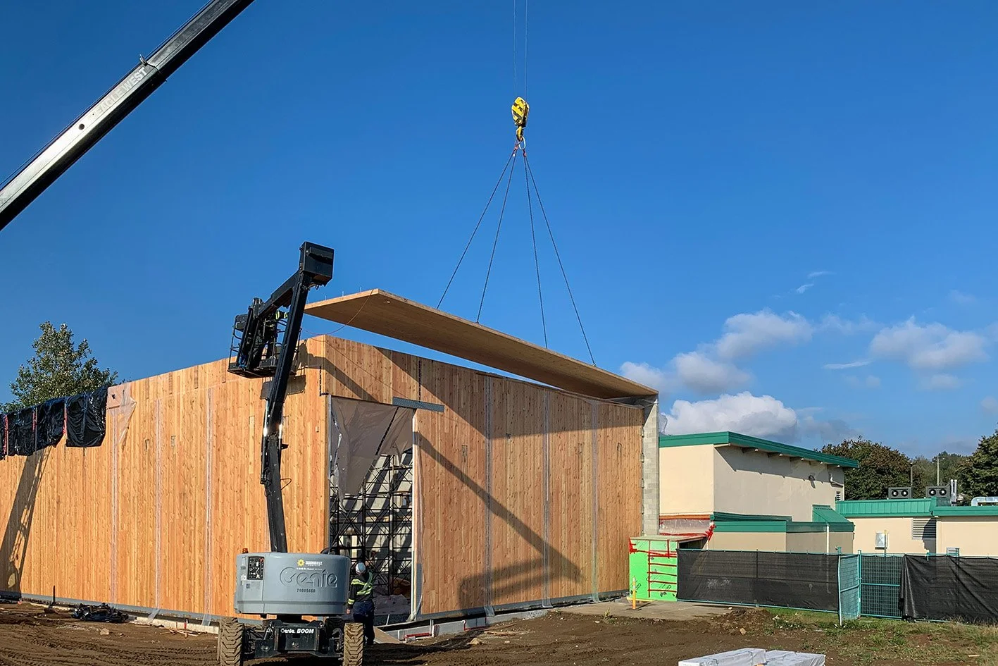 SD-93 Ecole des Deux-rives - mass timber 05.jpg