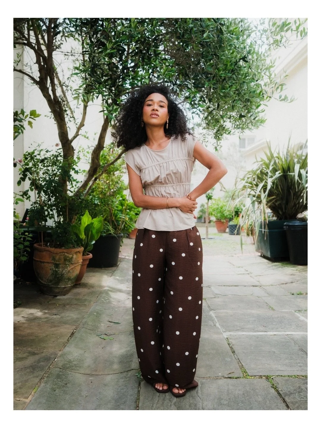 Sunday shooting with Cindy Blu outside The Old Market 📸

Polka dots are really having their moment this year and as a self-proclaimed-polka-dot-lover, I&rsquo;ve been thoroughly enjoying working it into different looks

Also bonus BTS towards the en