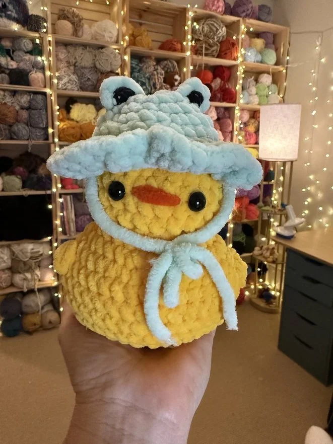 yellow ducky1.jfif
