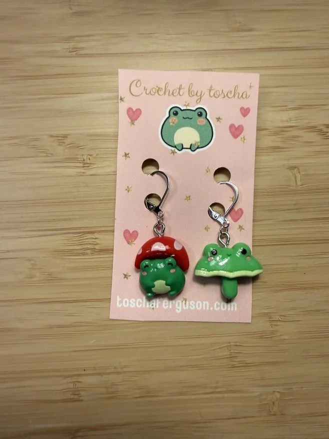 Frog mushroom and frog pop stitch markers (set of 2)