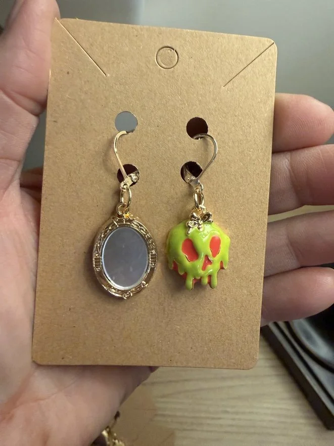 Stitch Markers (set of 2) Magic mirror and Evil Hag