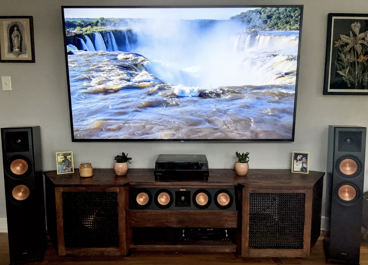 entertianment center.png