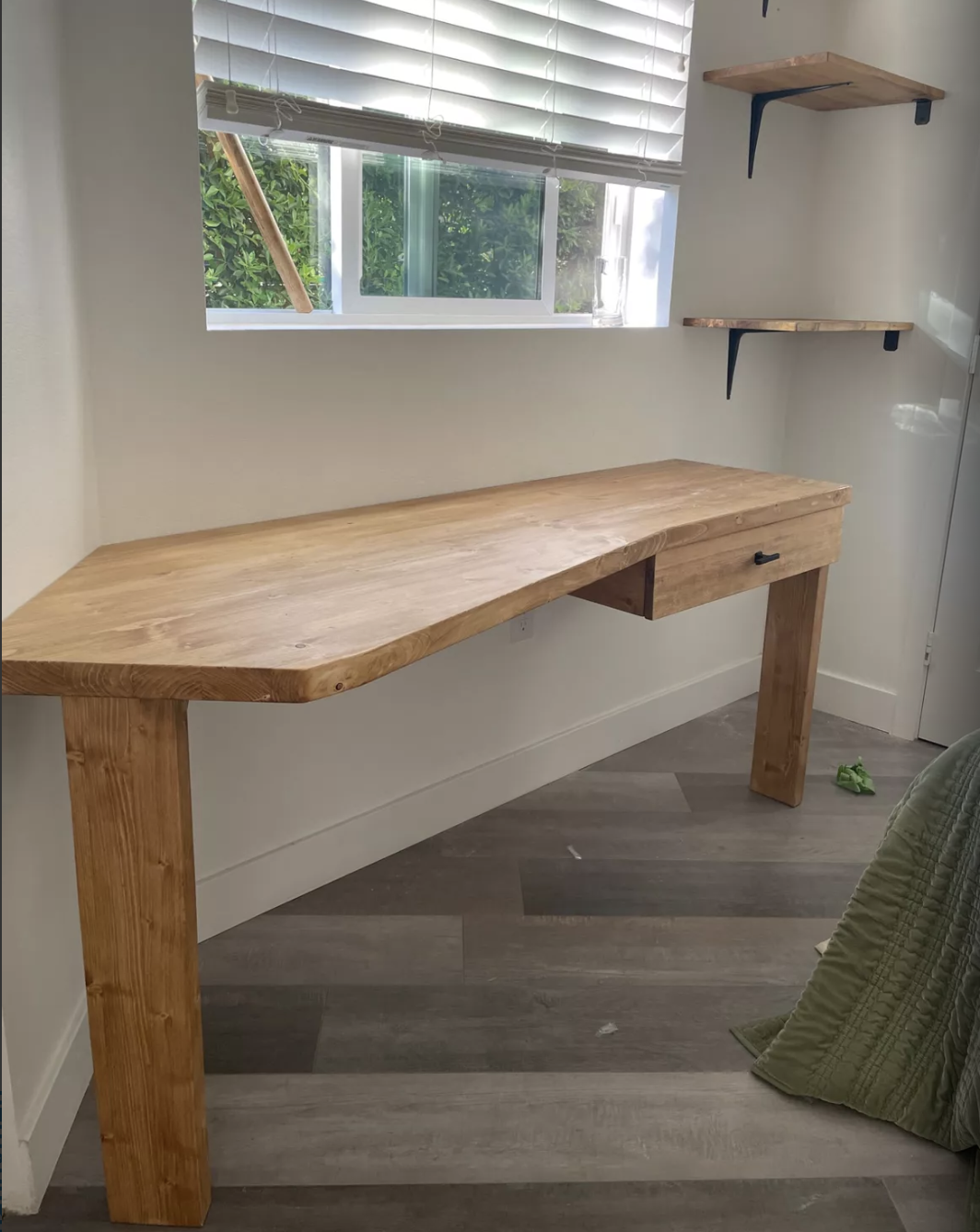 custom desk.png