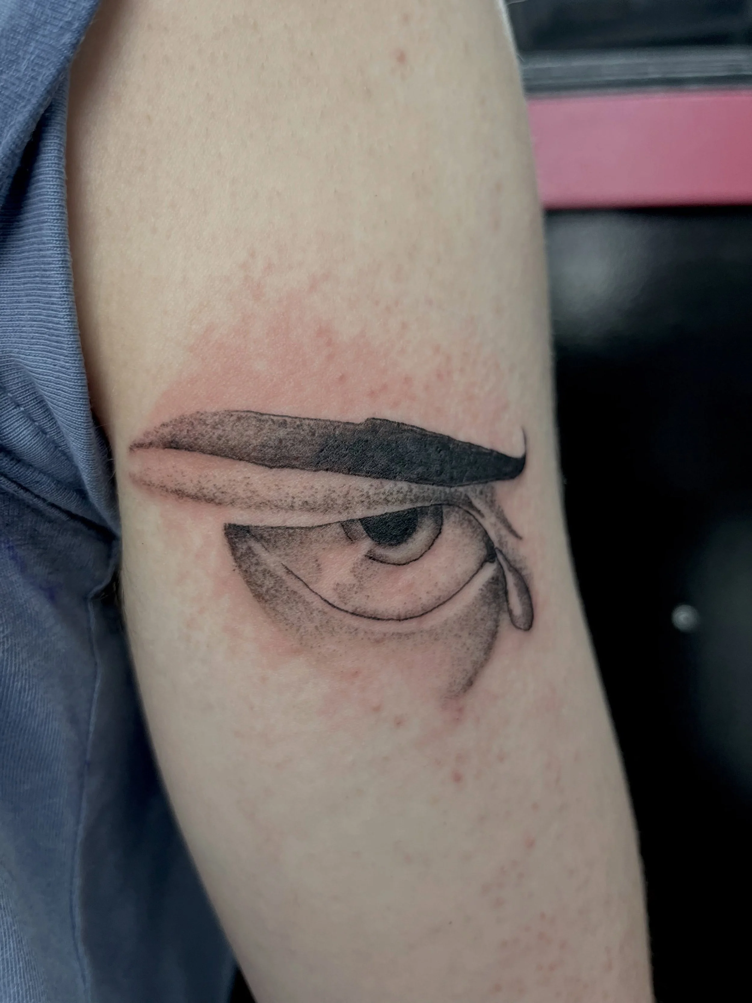 First tattoo for Alex, referenced from Alexandre Cabanel&rsquo;s &ldquo;Fallen Angel&rdquo; 😌