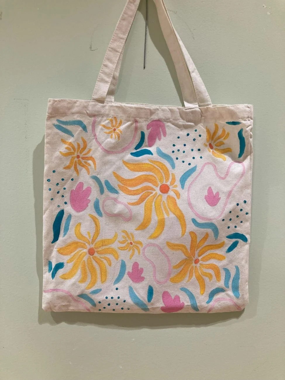 BAG WITH PAINTING