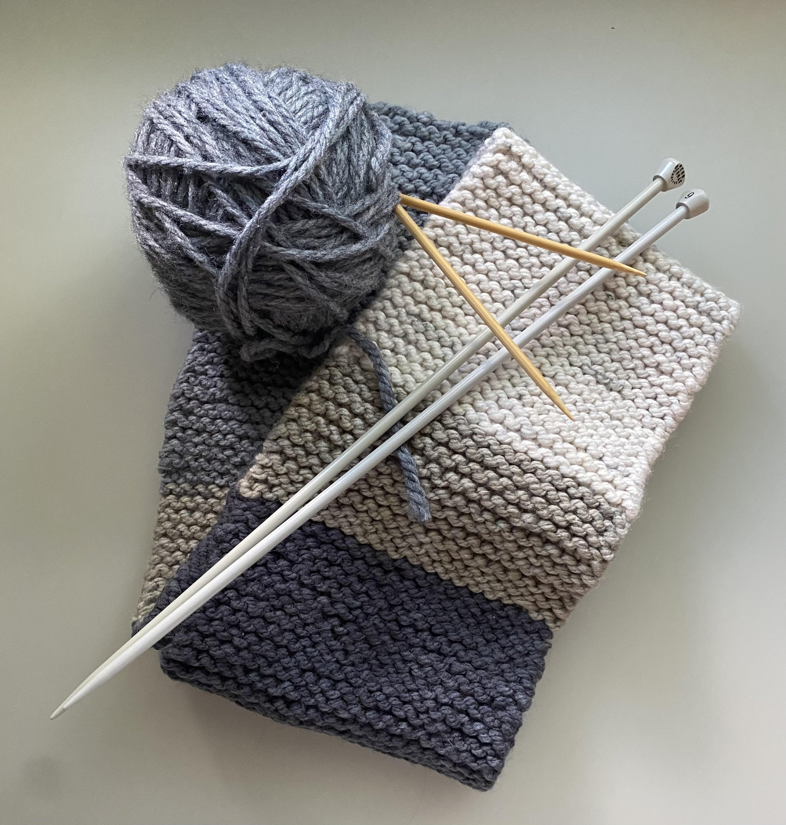 knitted scarf yarn and knitting needles