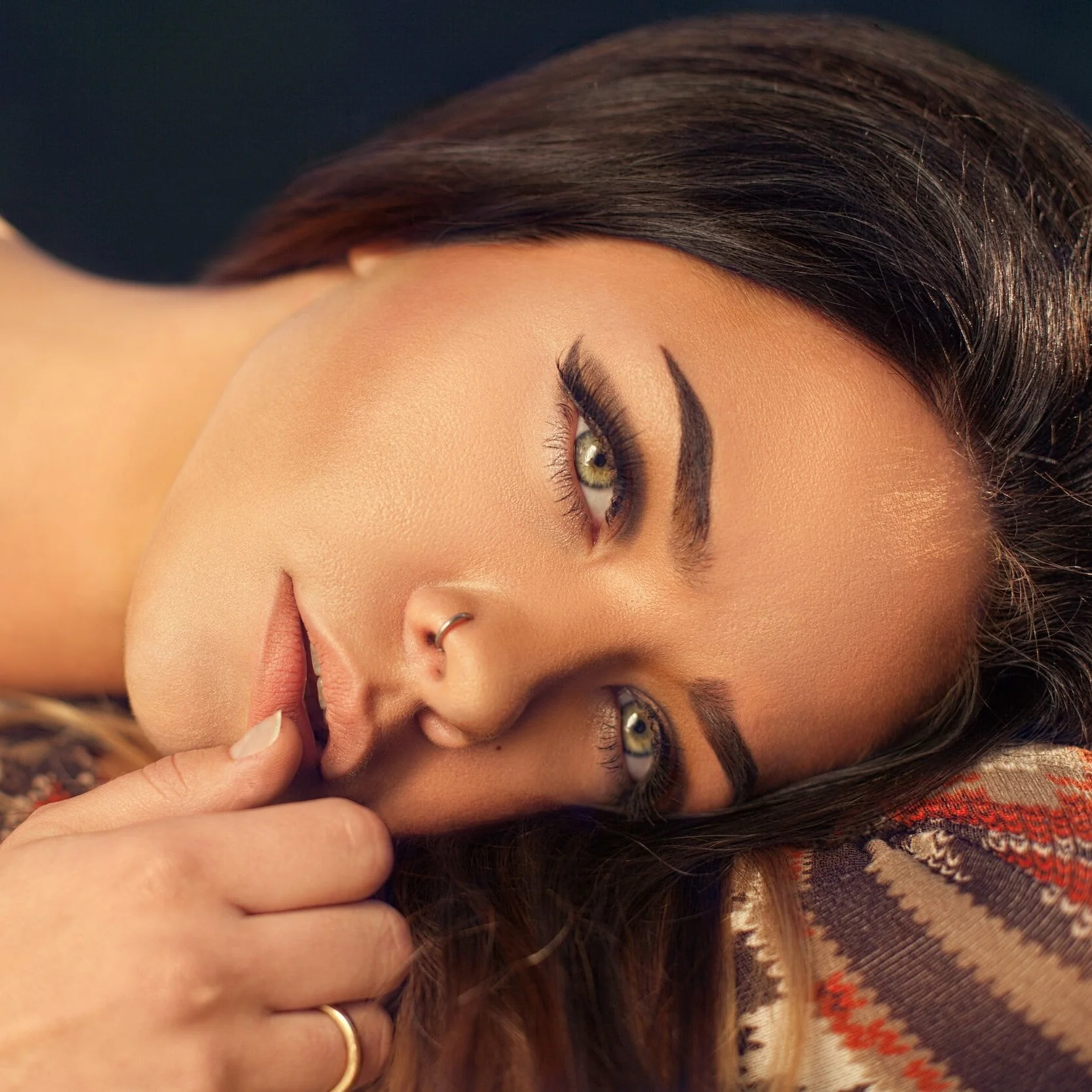 Our skilled technicians use precision threading techniques to sculpt perfect brows and remove unwanted facial hair, leaving you with a refreshed and polished look. Say goodbye to tweezing and waxing woes and indulge in the ultimate threading experien
