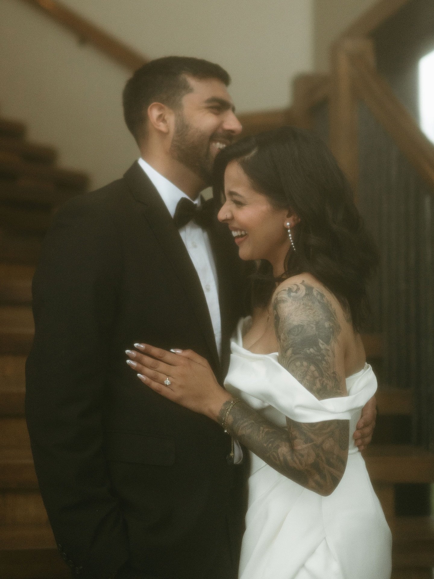 Proof that tuxes, tattoos, and true love are the ultimate combo 🖤

Venue: @malcolmhotelcanmore 
Makeup: @rawbeautyab 

#modernlove #yycweddingphotographer 
#coupleswhoslaytogetherstaytogether 
#weddingstylegoals #editorialwedding #editorialweddingph