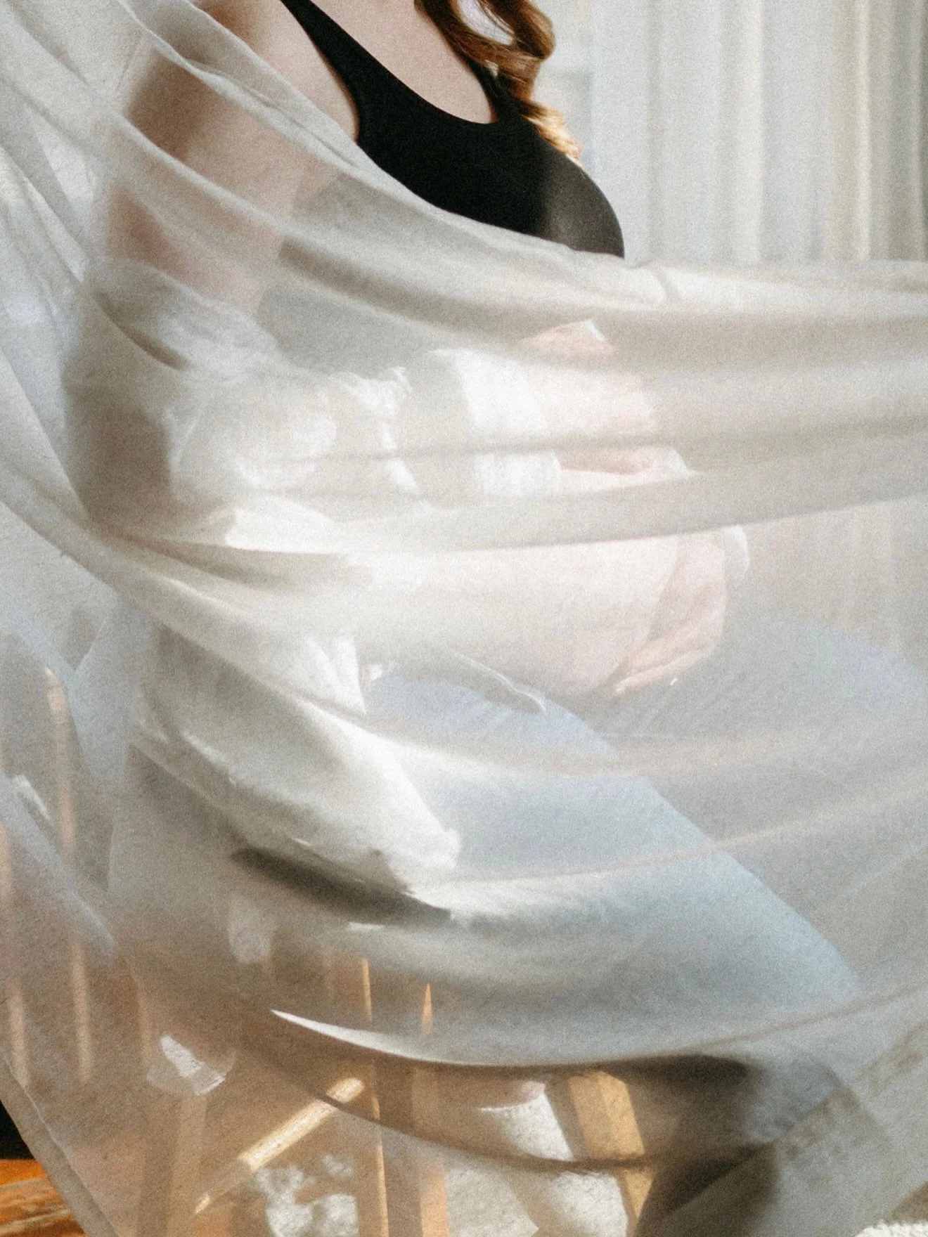 I&rsquo;ve been patiently (ok probably not that patiently, haha) waiting to share some of my fave images from this absolutely GORG Maternity Session from few months ago. 

This beautiful family welcomed baby boy H then end of March and now their fami