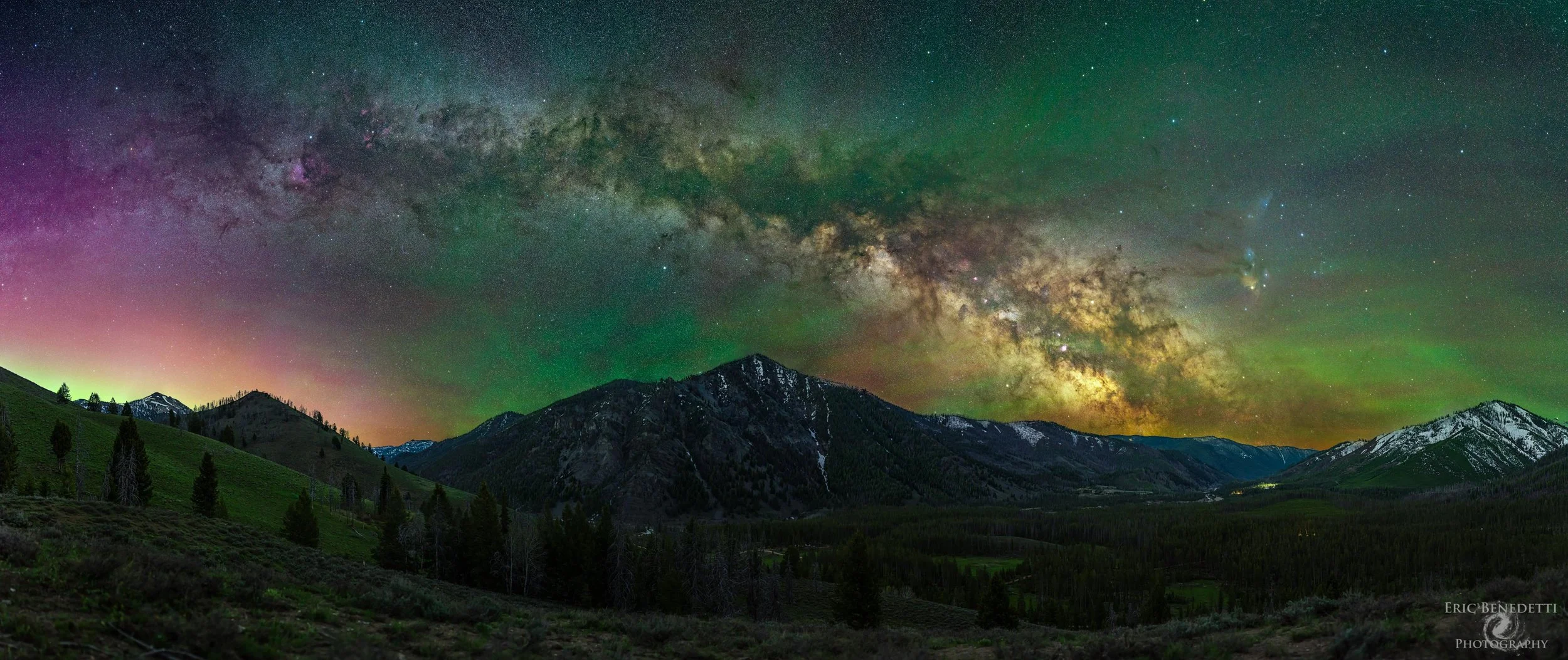Eric: Aurora in over the Sawtooth Mountains, Idaho!