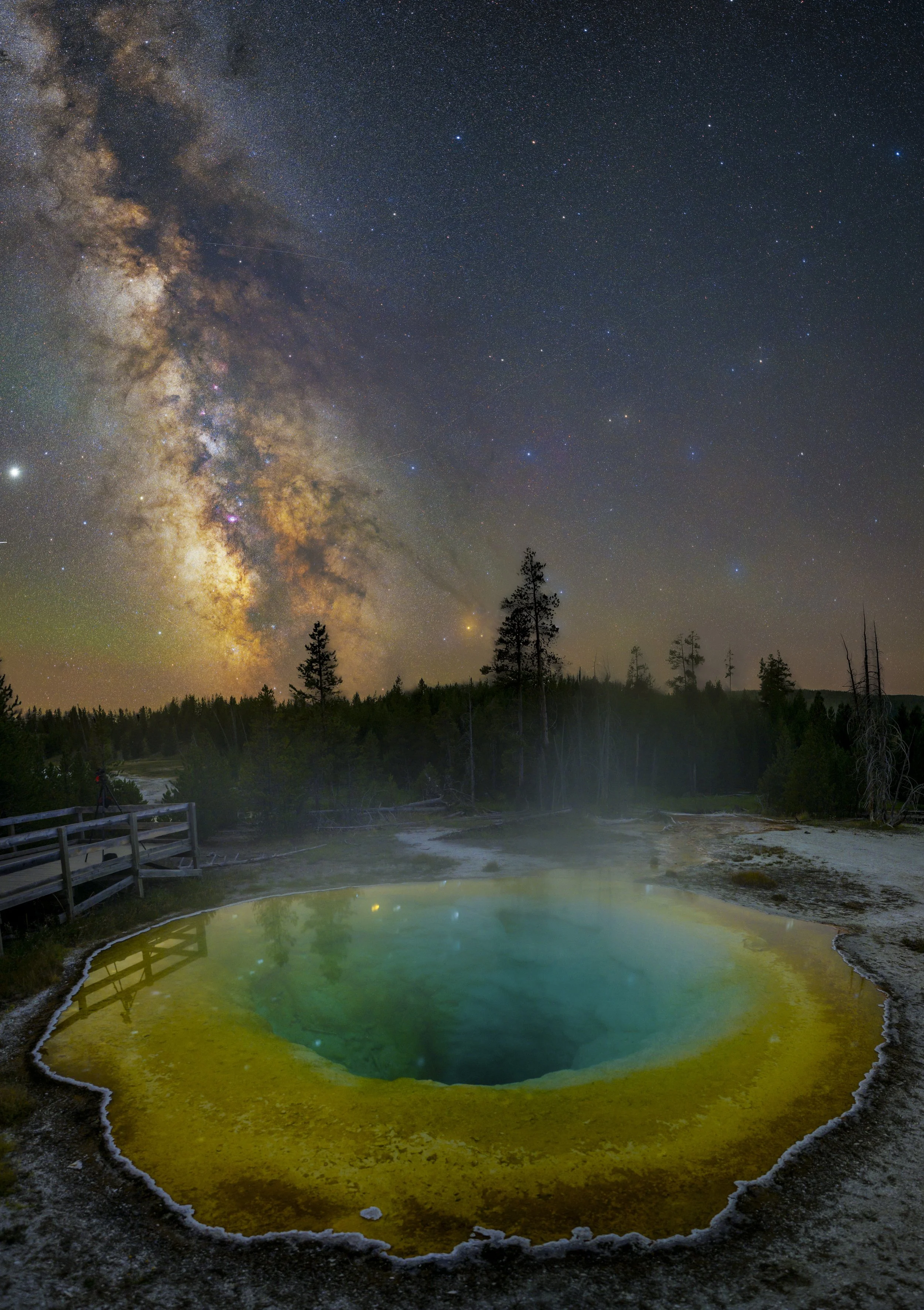 Eric: Morning Glory Pool