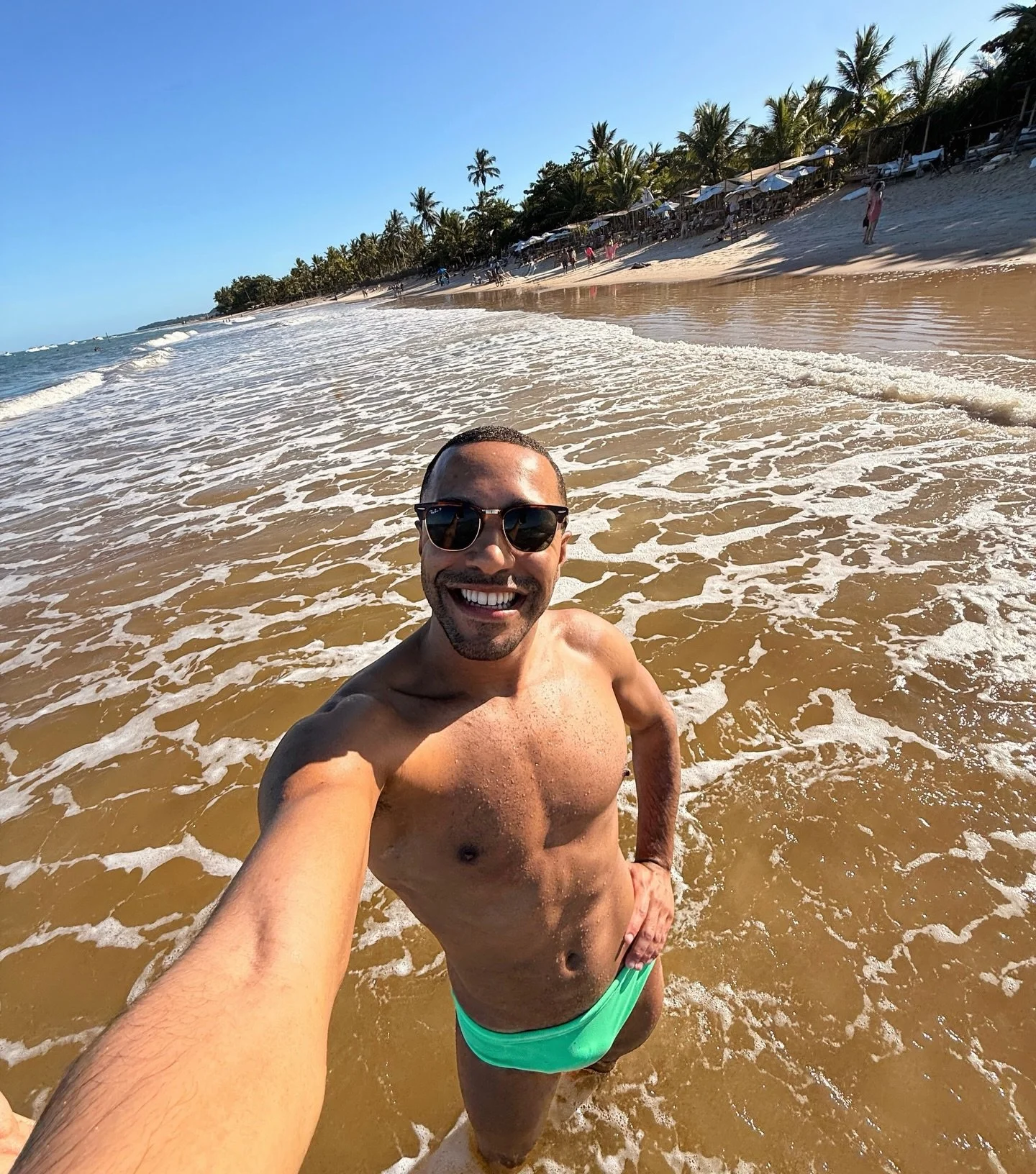 Having a blast in Brazil! 🇧🇷🦜😍
Trancoso heaven! 🏝️