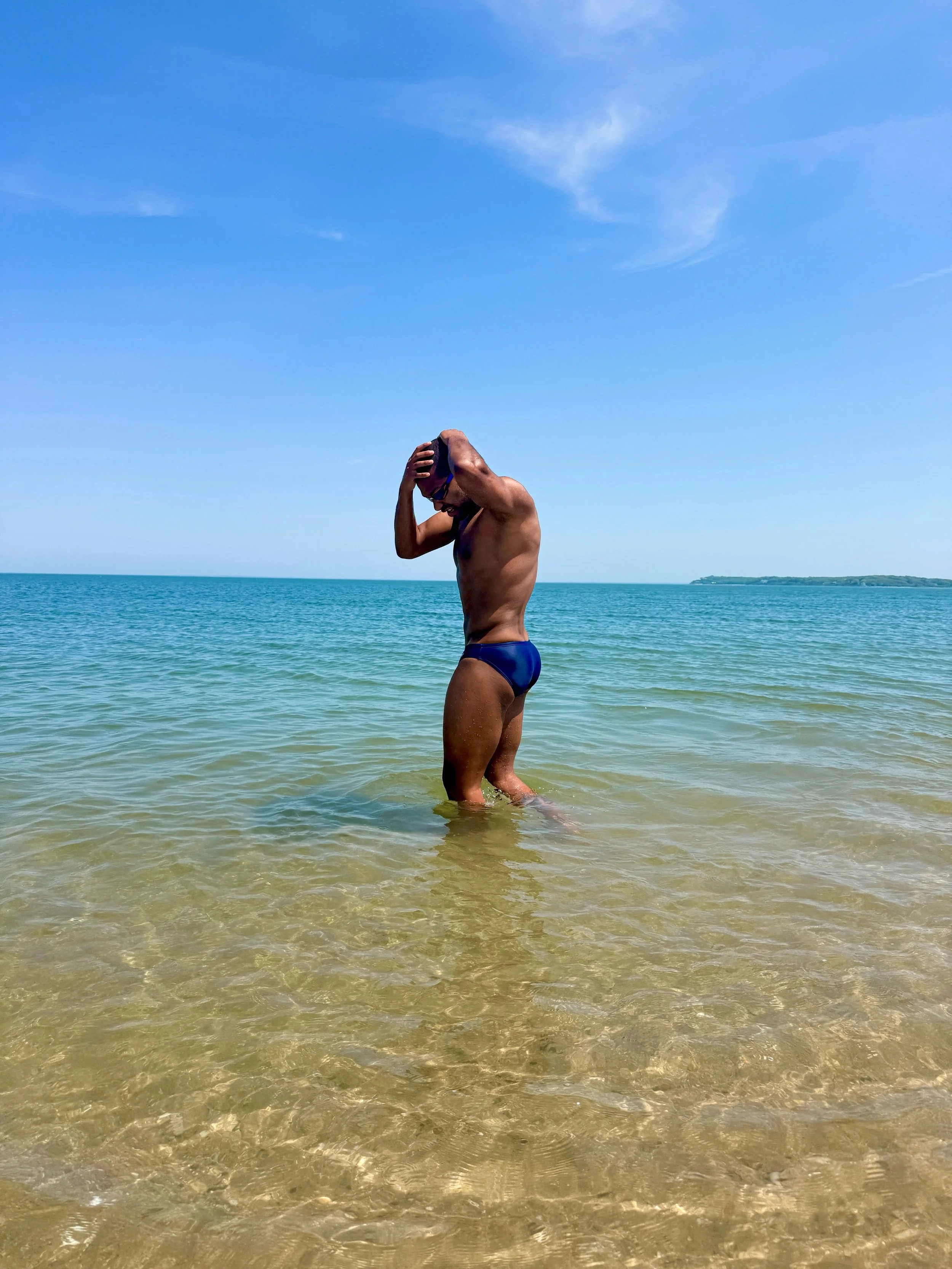 Can&rsquo;t keep a fish out of water (even if it&rsquo;s a bit chilly) 🌊💦🐬