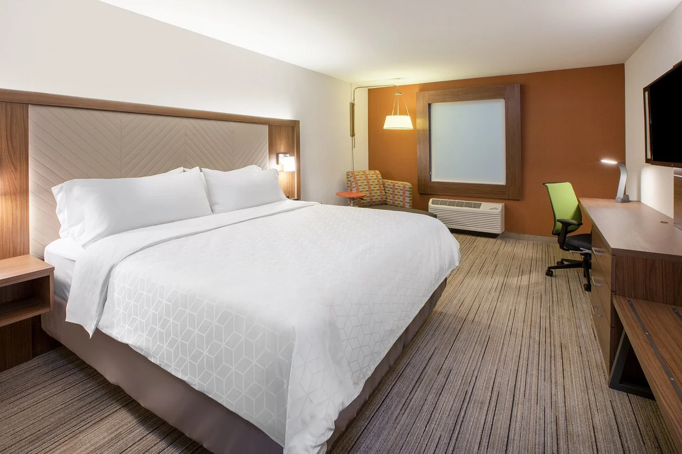guest-room King.jpg