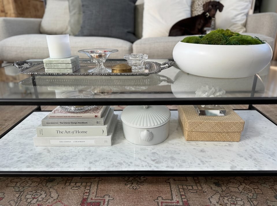 We love a well styled coffee table! Message us for more information about our design consultation! 
.
.
.
#livingroomdecor #interiorstyling #decorating #interiorinspo #interiordesigner #interiordesign #interiordesignideas #interiordesigninspiration #