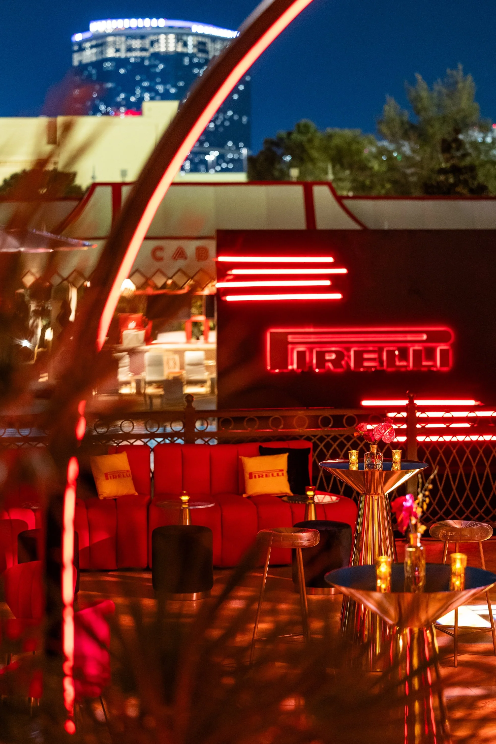 Pirelli_Vegas_F1_WynnWild Sky Events19.jpg