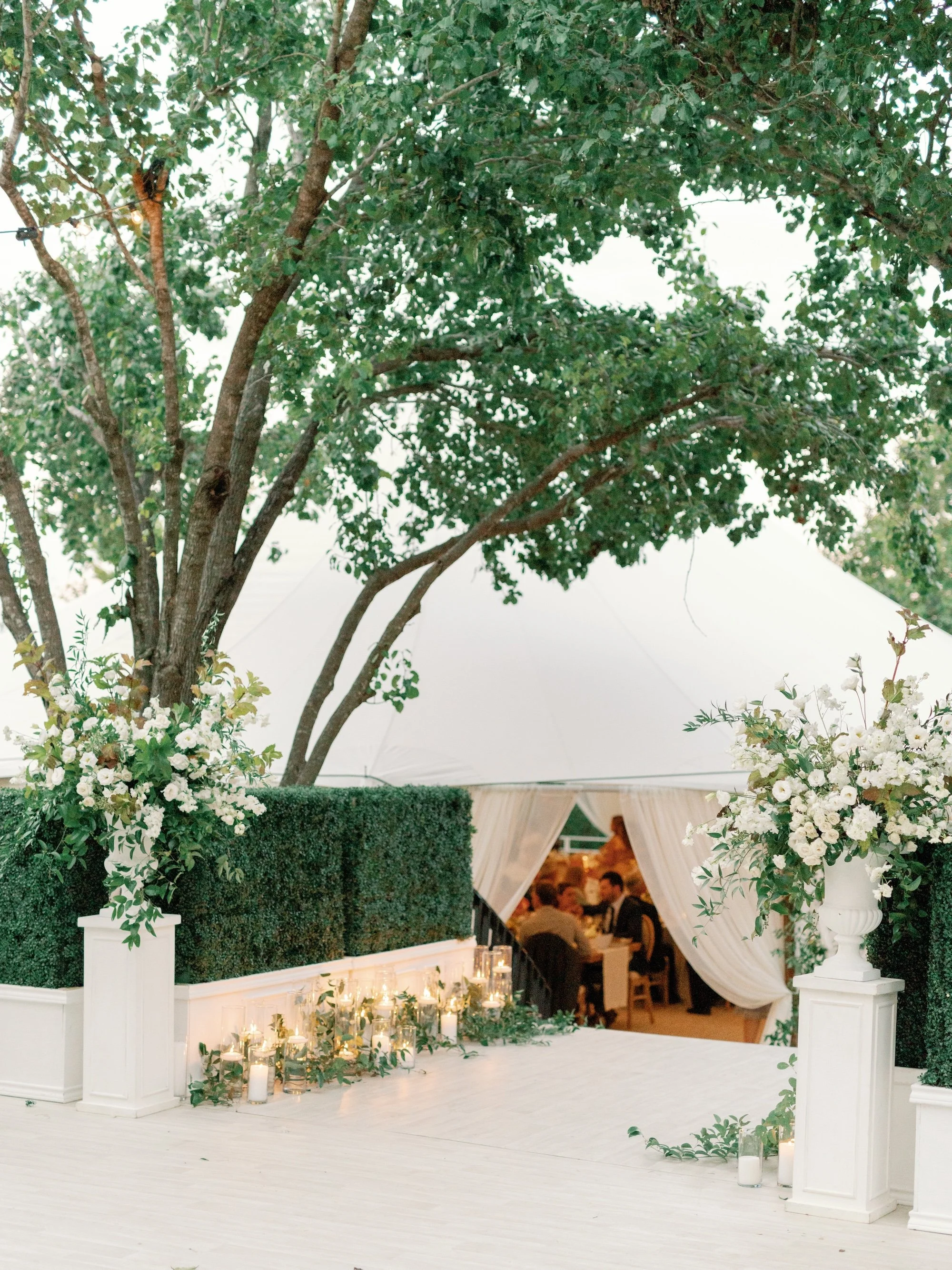 SandAAustin_Texas_PrivateEstate_Spring_Wedding_ItalianVilla66.jpg