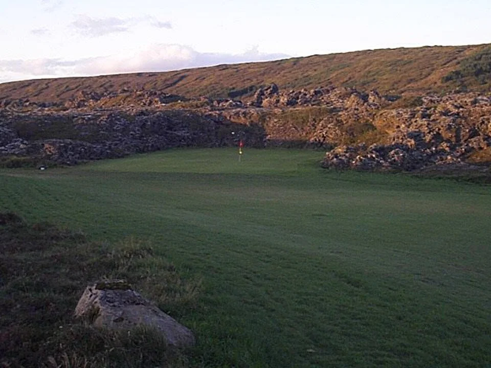 Green-7.jpg