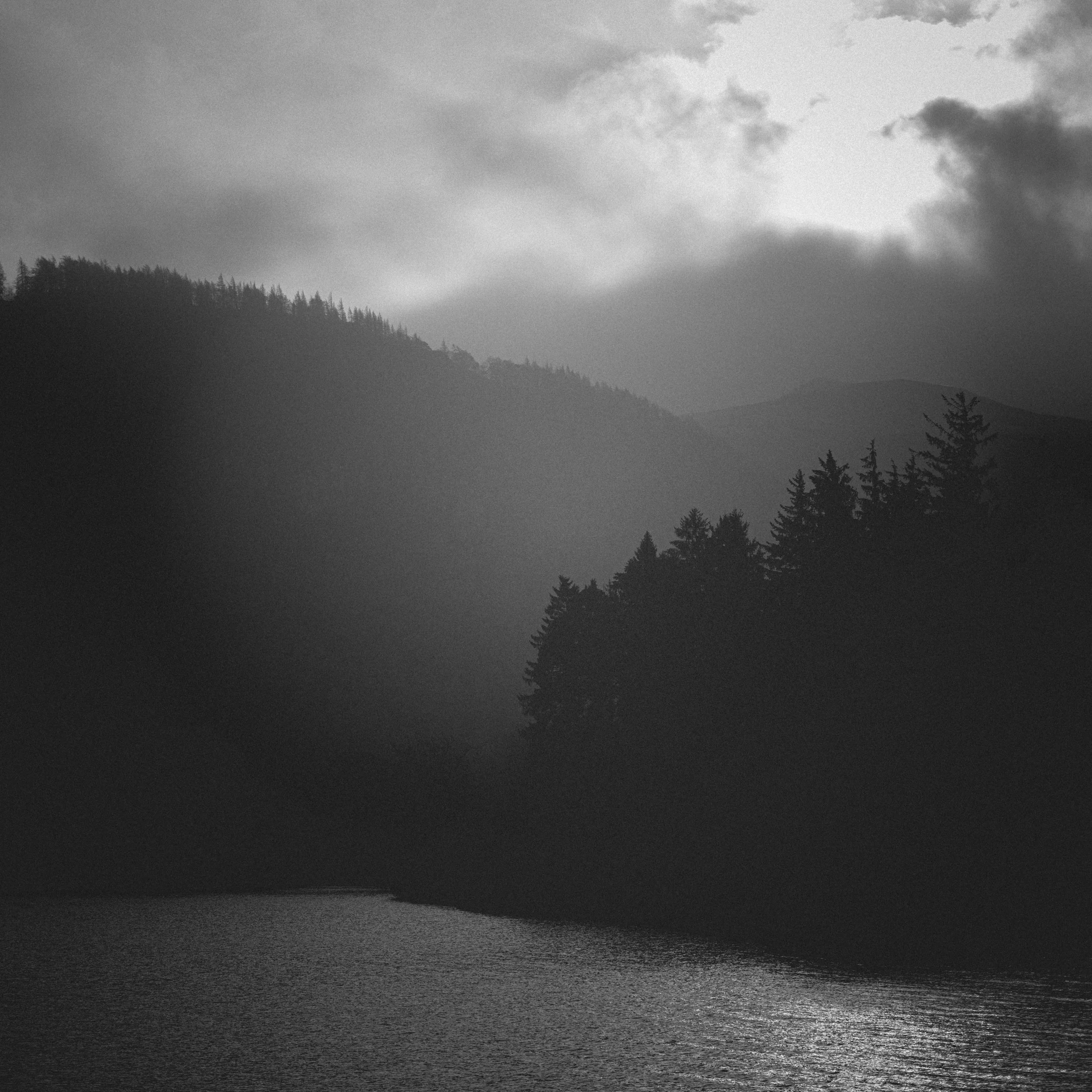mountains 1.jpg