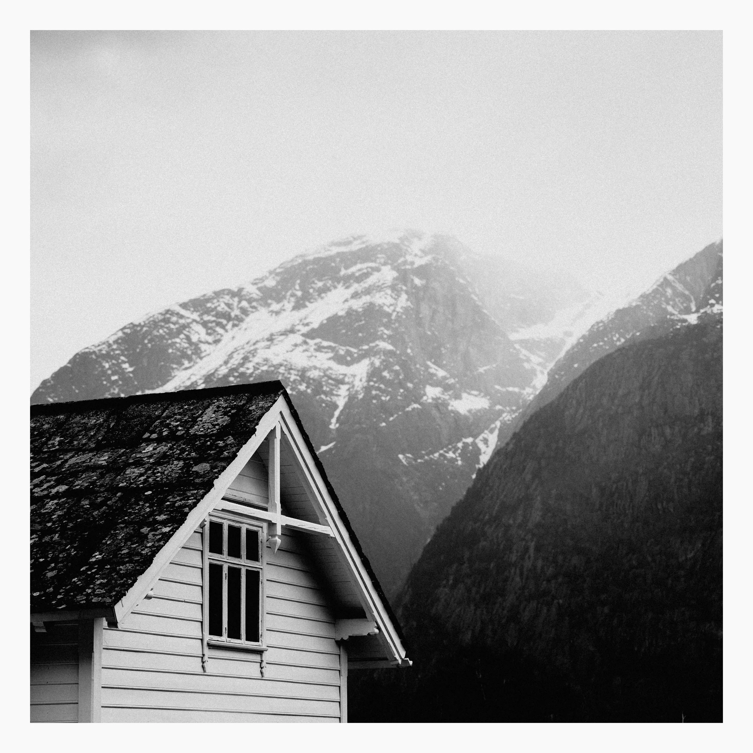 Eidfjord-House.jpg