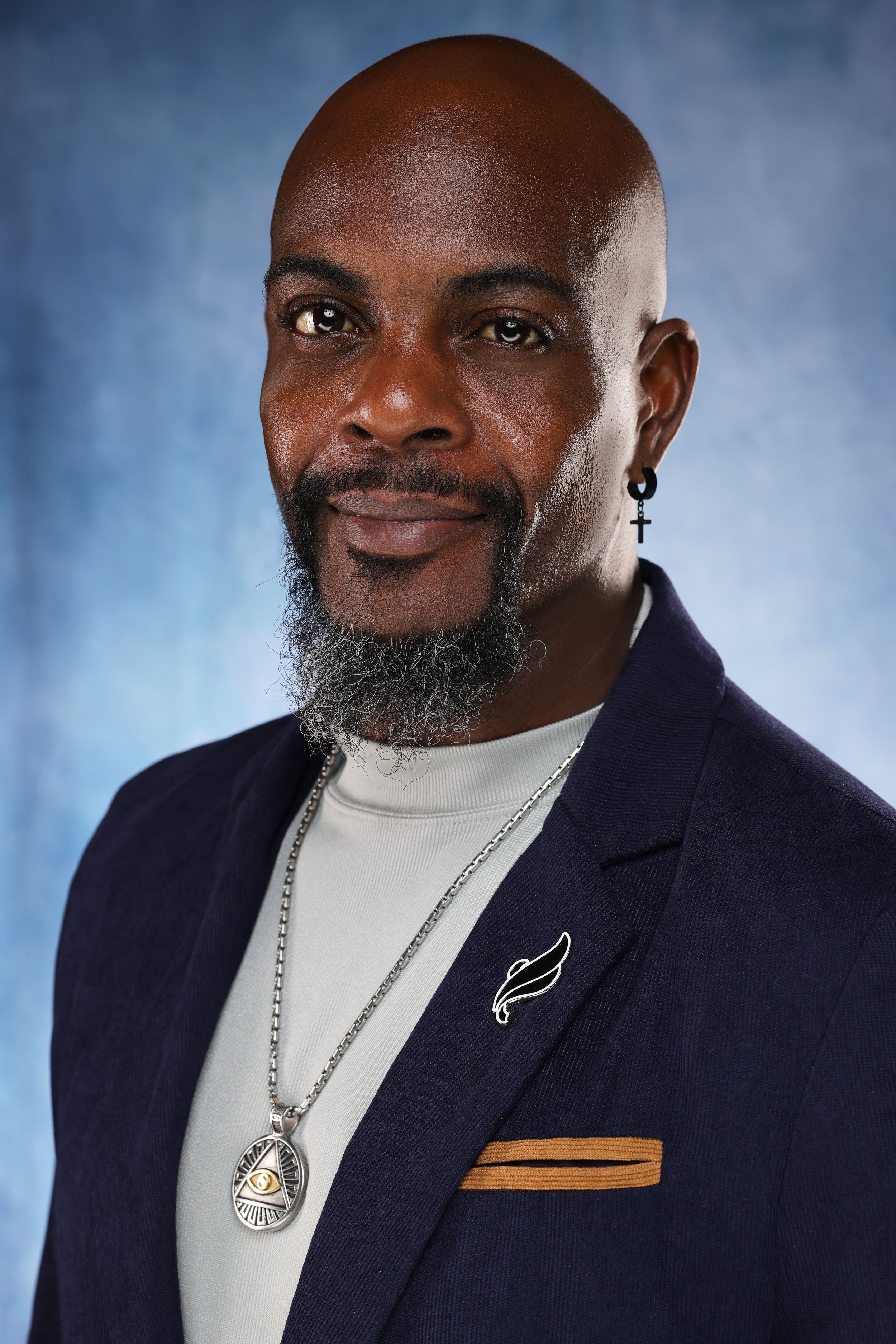 Headshot-7.jpg