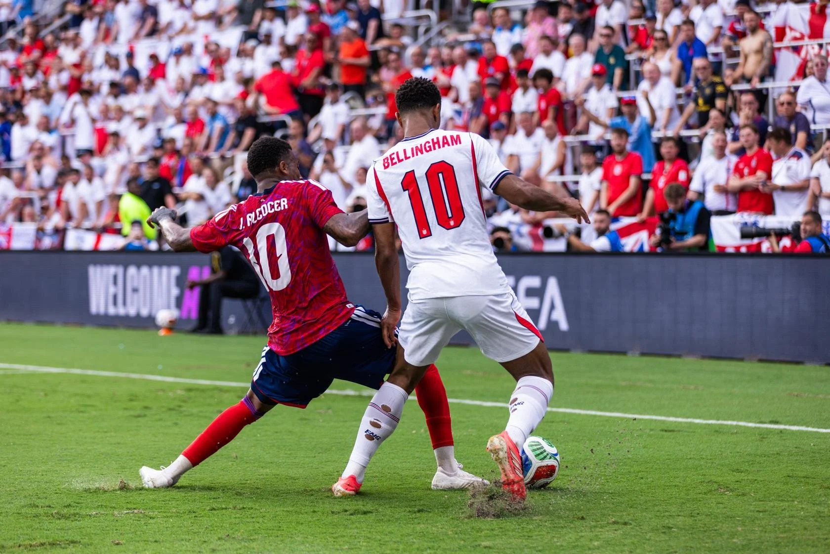 MarkThor-FloridaSeries-EnglandvCostaRica-061026-OCSC3178.jpg