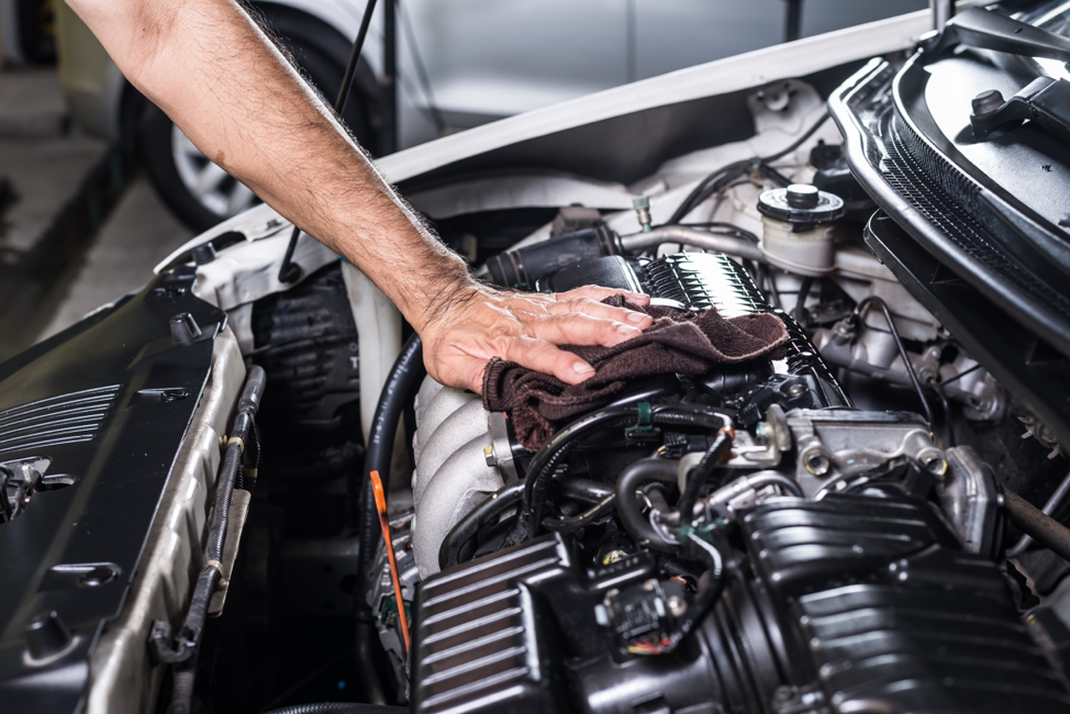How Using a High Mileage Oil Can Help Prevent Engine Breakdown