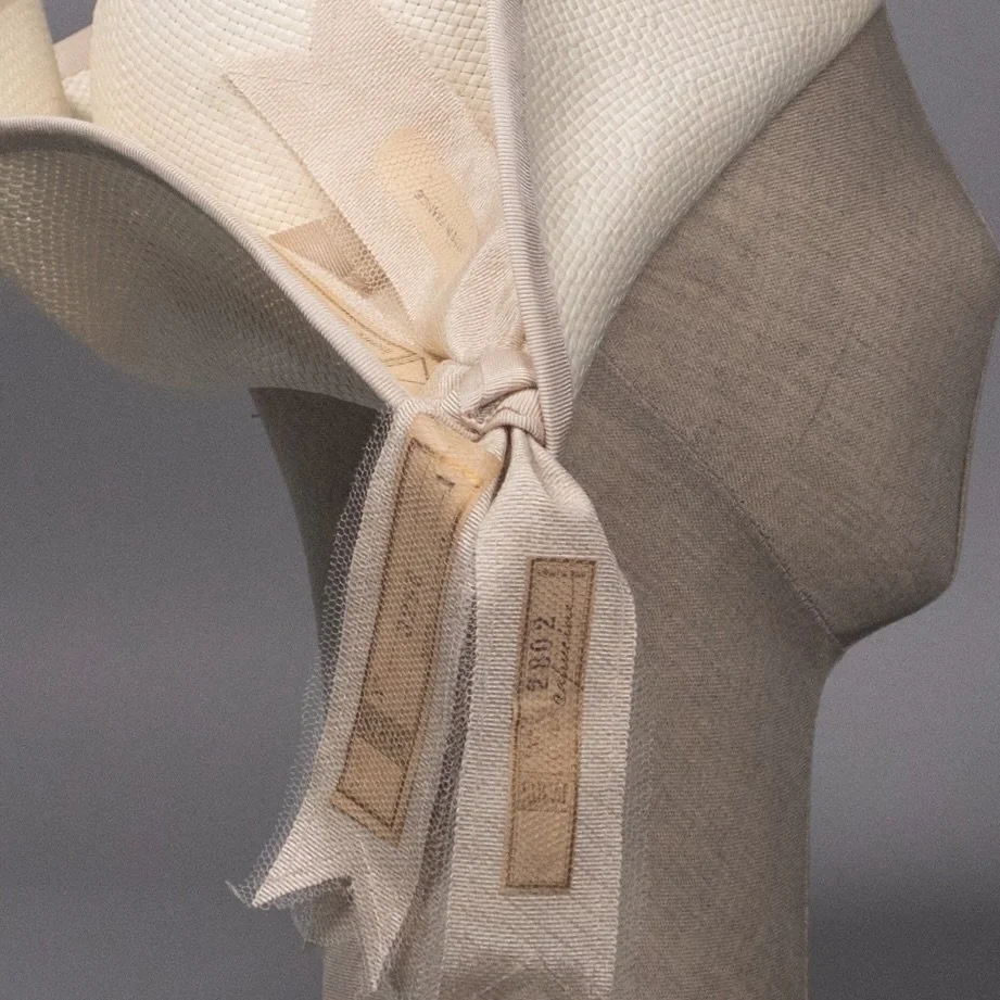 delvillaggio_l_paper_detail.jpg