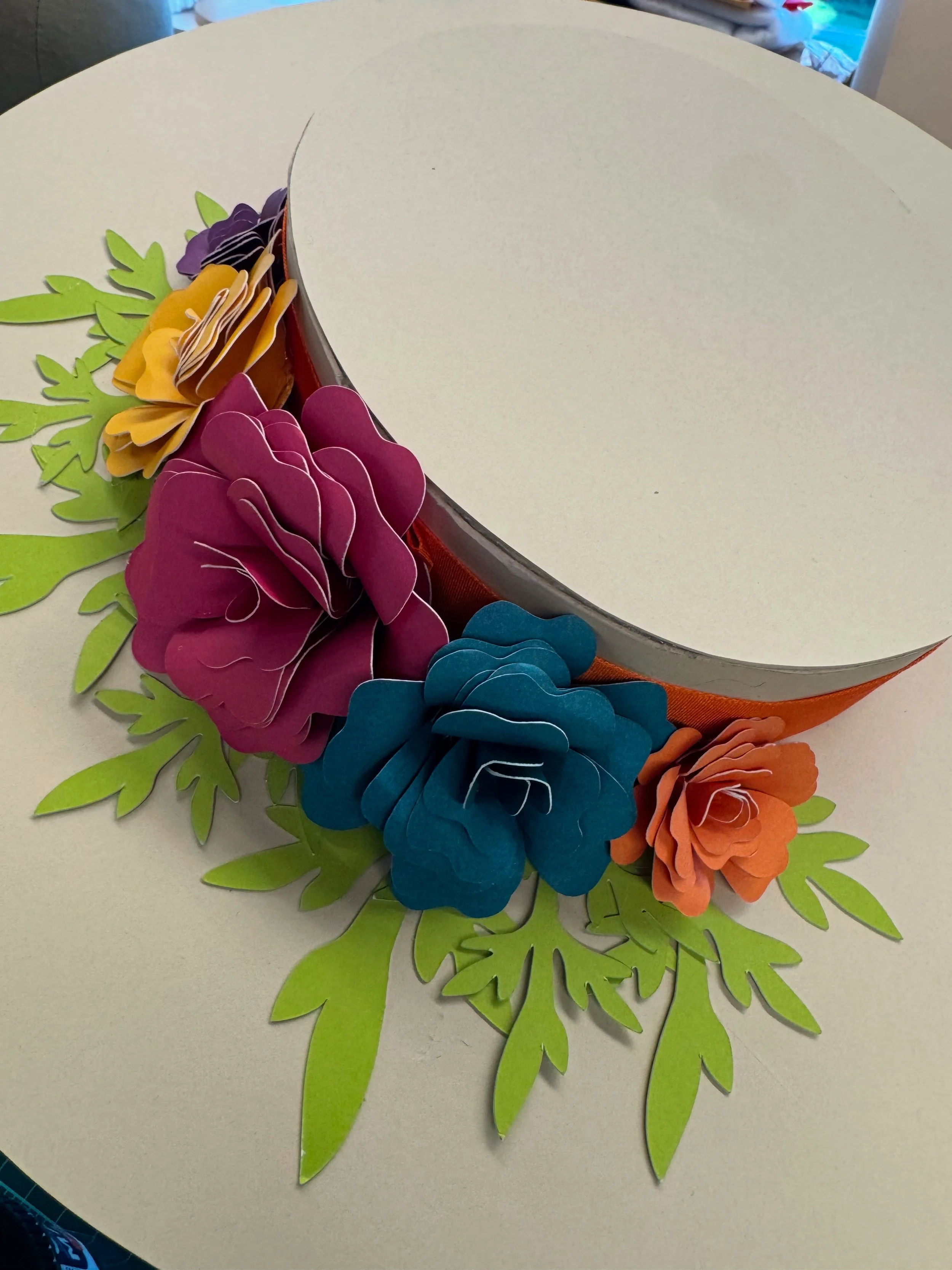 paper_hat_4.jpg