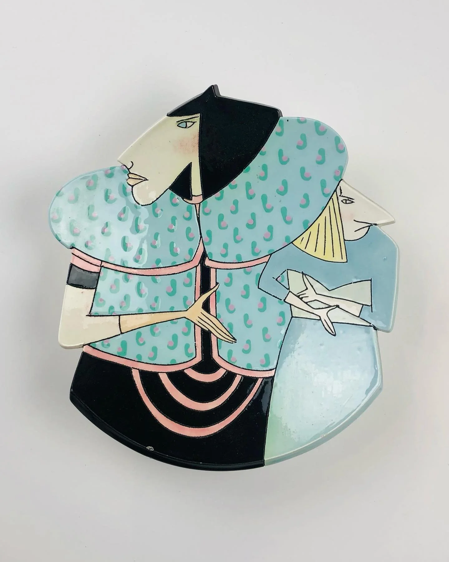 Pam Beley
Circa 1980
Ceramic sculpture
11&rdquo; x 11&rdquo;
Ed Varney collection

#vancouverartist #80sart #80saesthetic #ceramics #ceramicsculpture #artplate #artcollection #artcollector