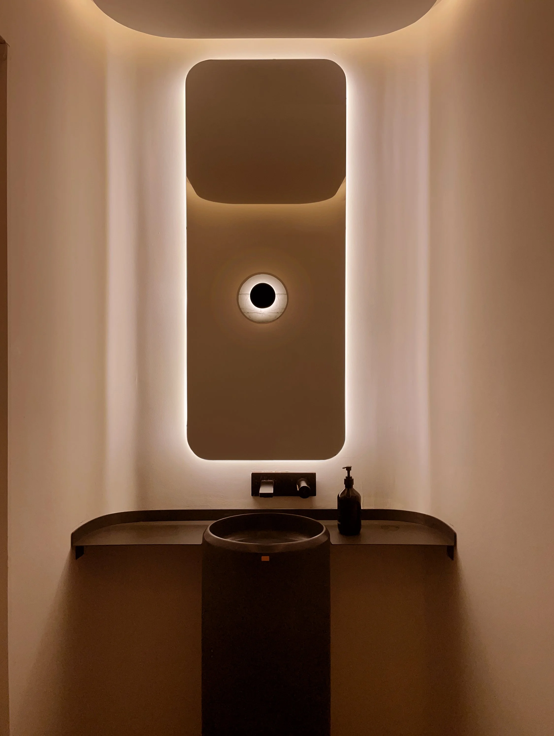 THE ROOM SP6-2.JPG.jpg