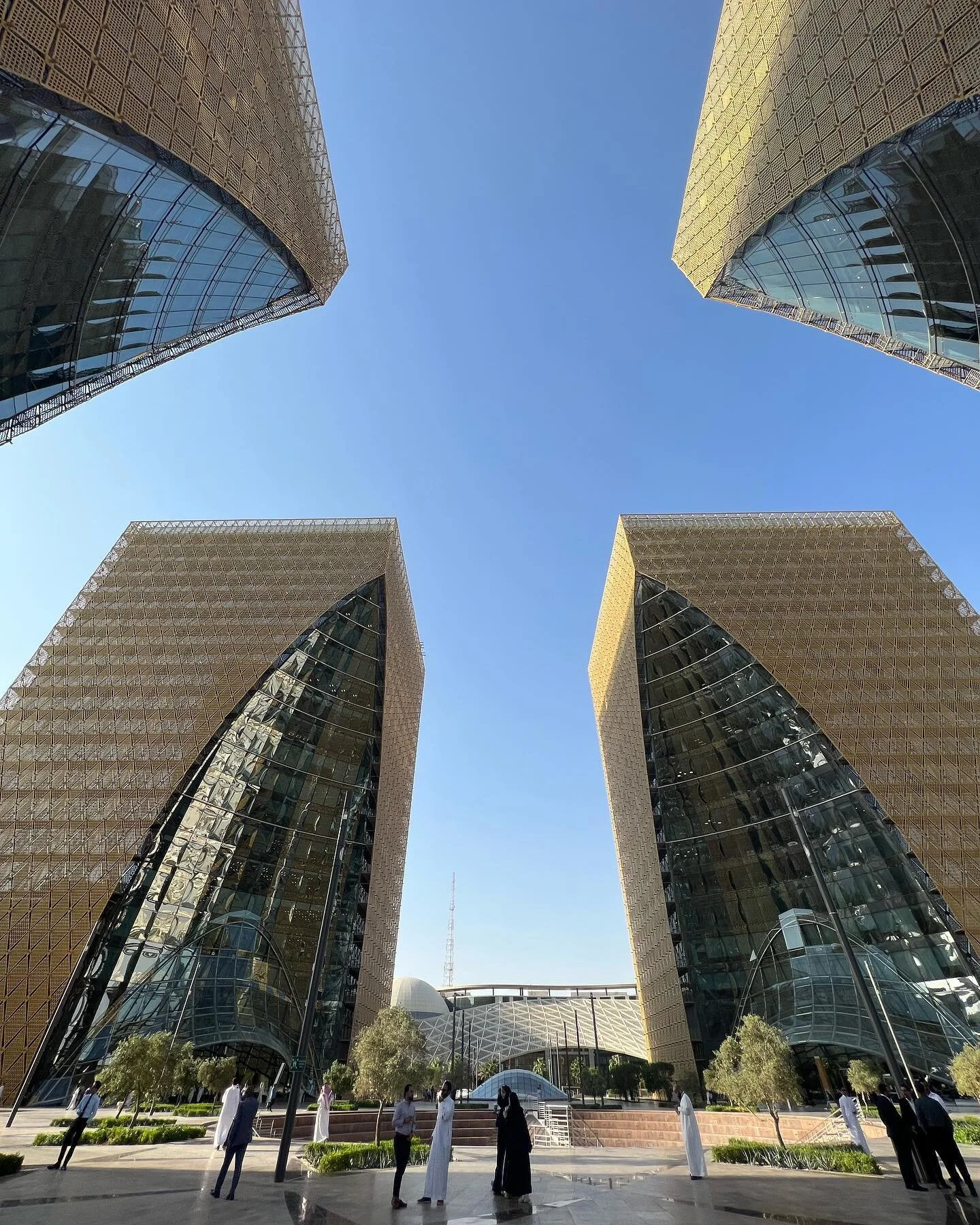 Digital City in Riyadh! Home to the offices of some of Saudi&rsquo;s biggest organisations and entities such as the @publicinvestmentfund (PIF) and Ministry of Energy