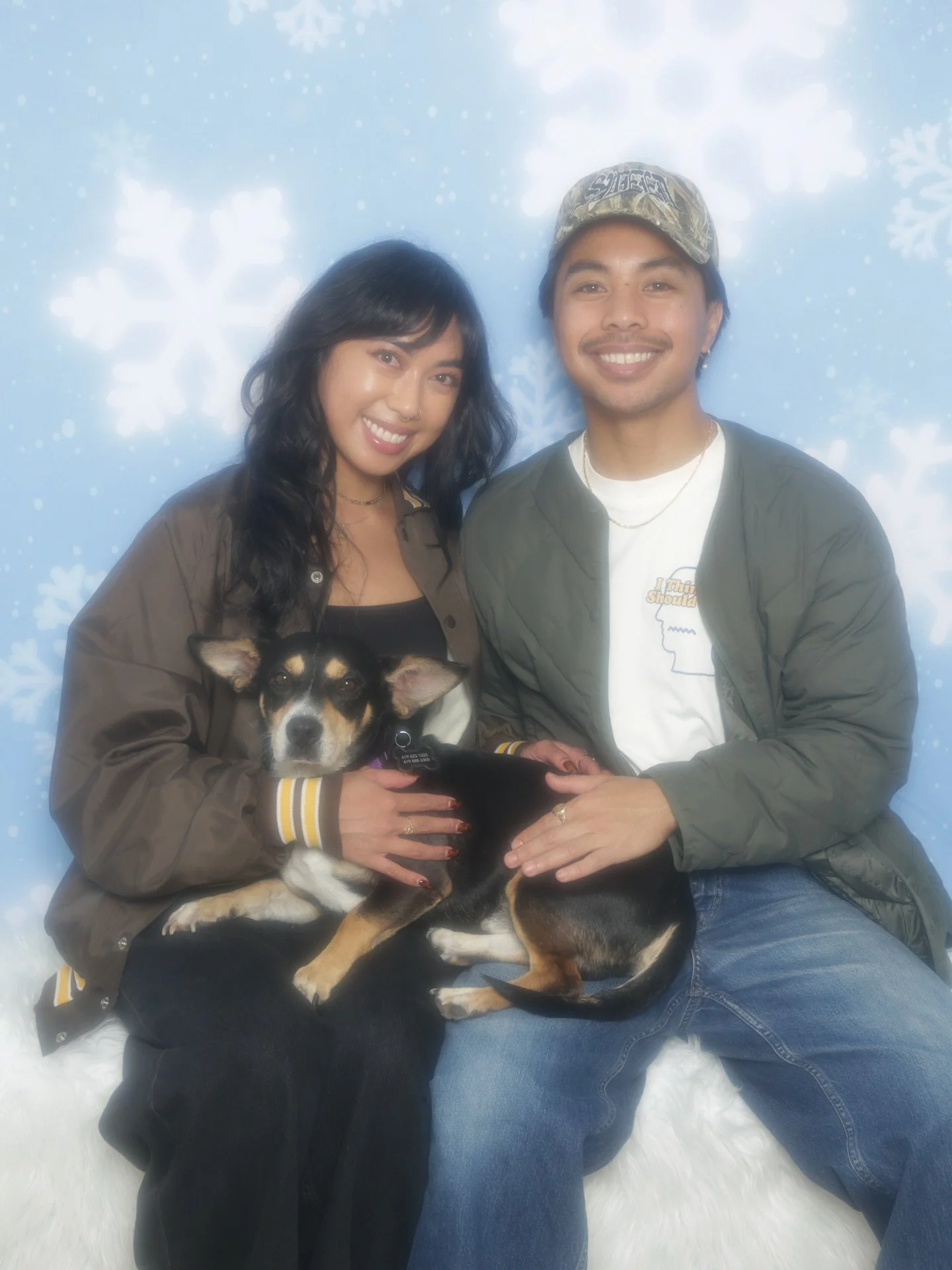 happy holidays! thank you @saywhen.la @espressosocialclub for having me and closing out my market year with so much joy! private appointments open for all next week! 🎄💗