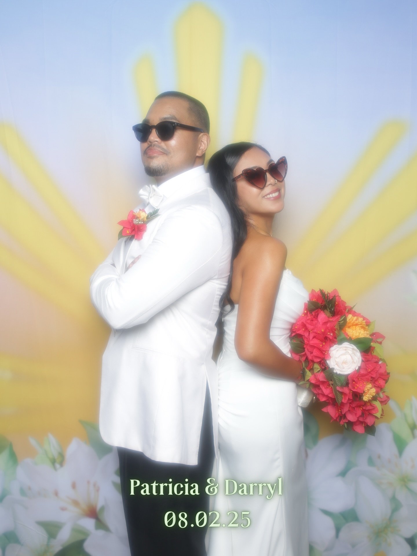 Glamour Shots at your wedding? The best kind! Thank you @paachiee &amp; @__dero for having Syd Studios on your special day 💗🫂 Custom logos and backdrops always available to add-on for your next event!